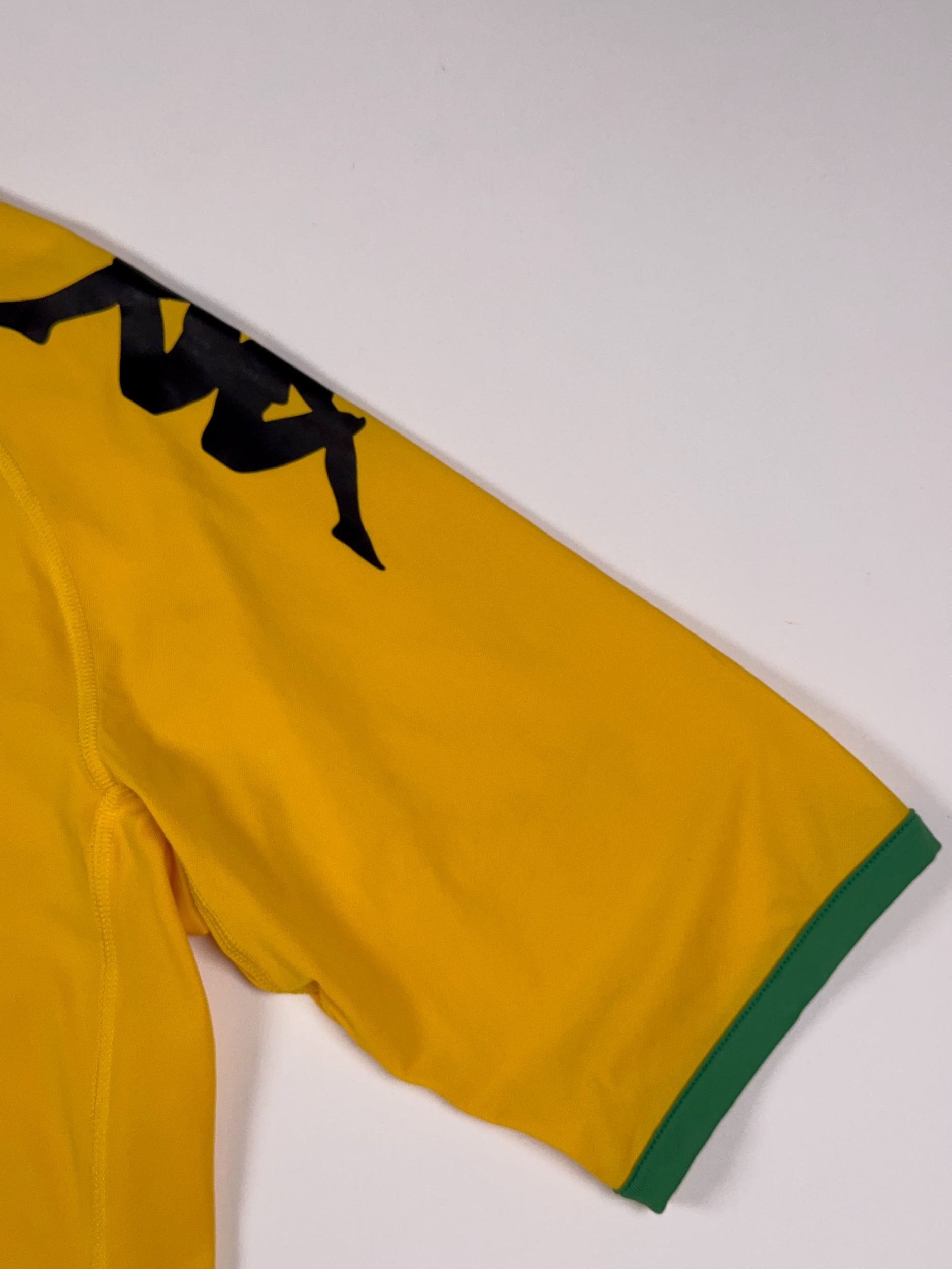 Jamaica 2009/10 Omar Cummings #22 Signed Matchworn Home Shirt