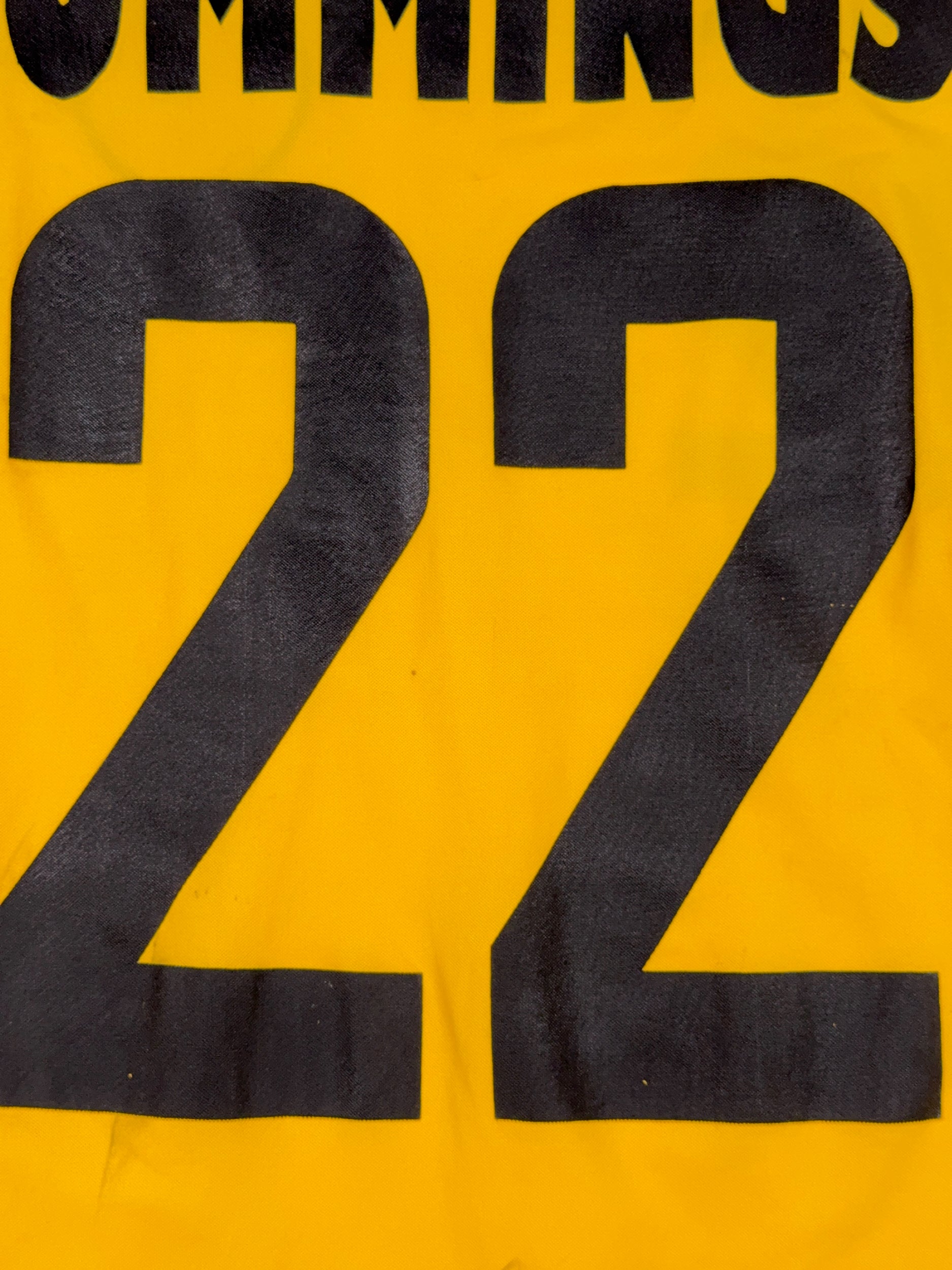 Jamaica 2009/10 Omar Cummings #22 Signed Matchworn Home Shirt