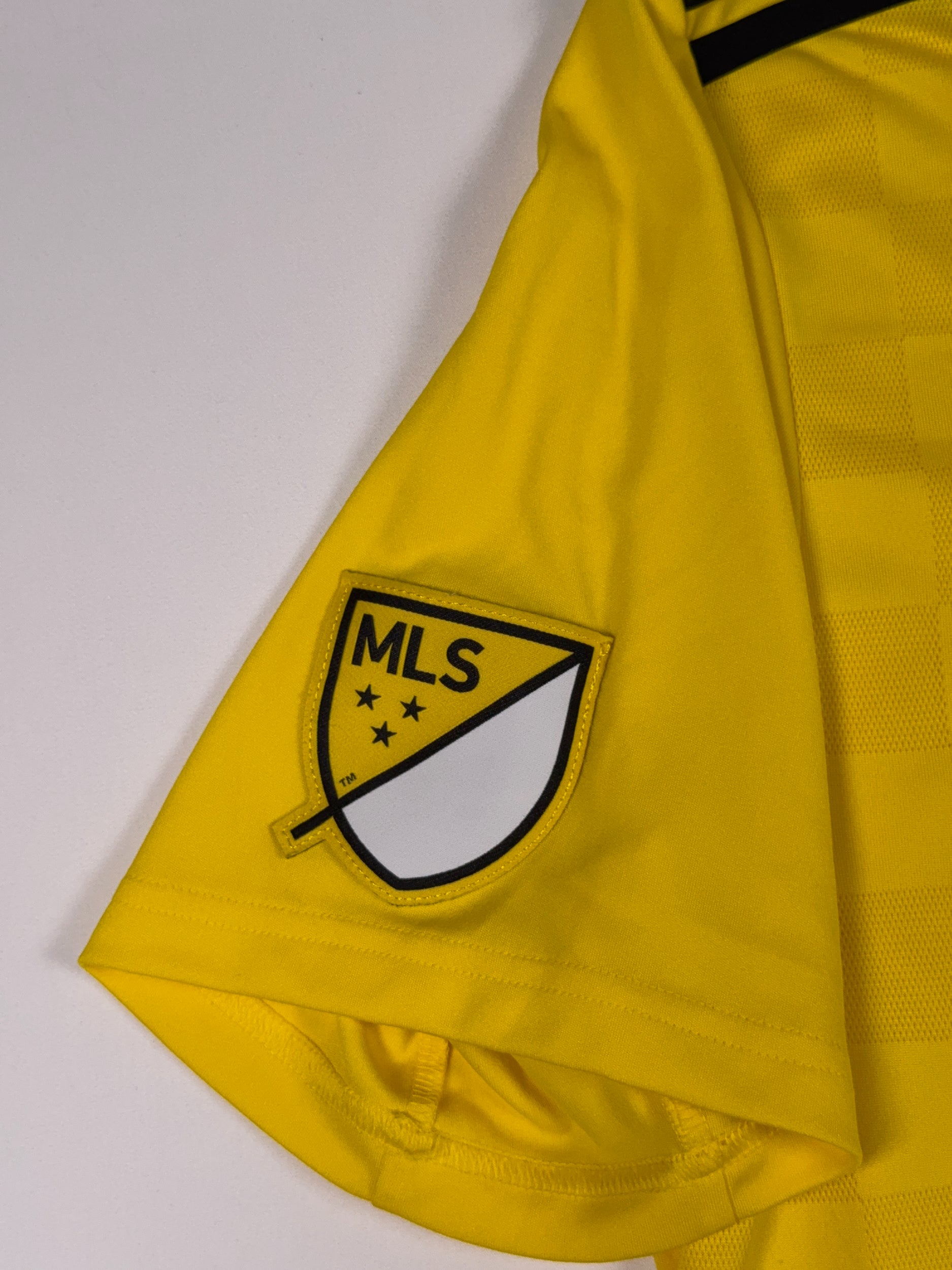 Columbus Crew 2017/19 Home Shirt - L
