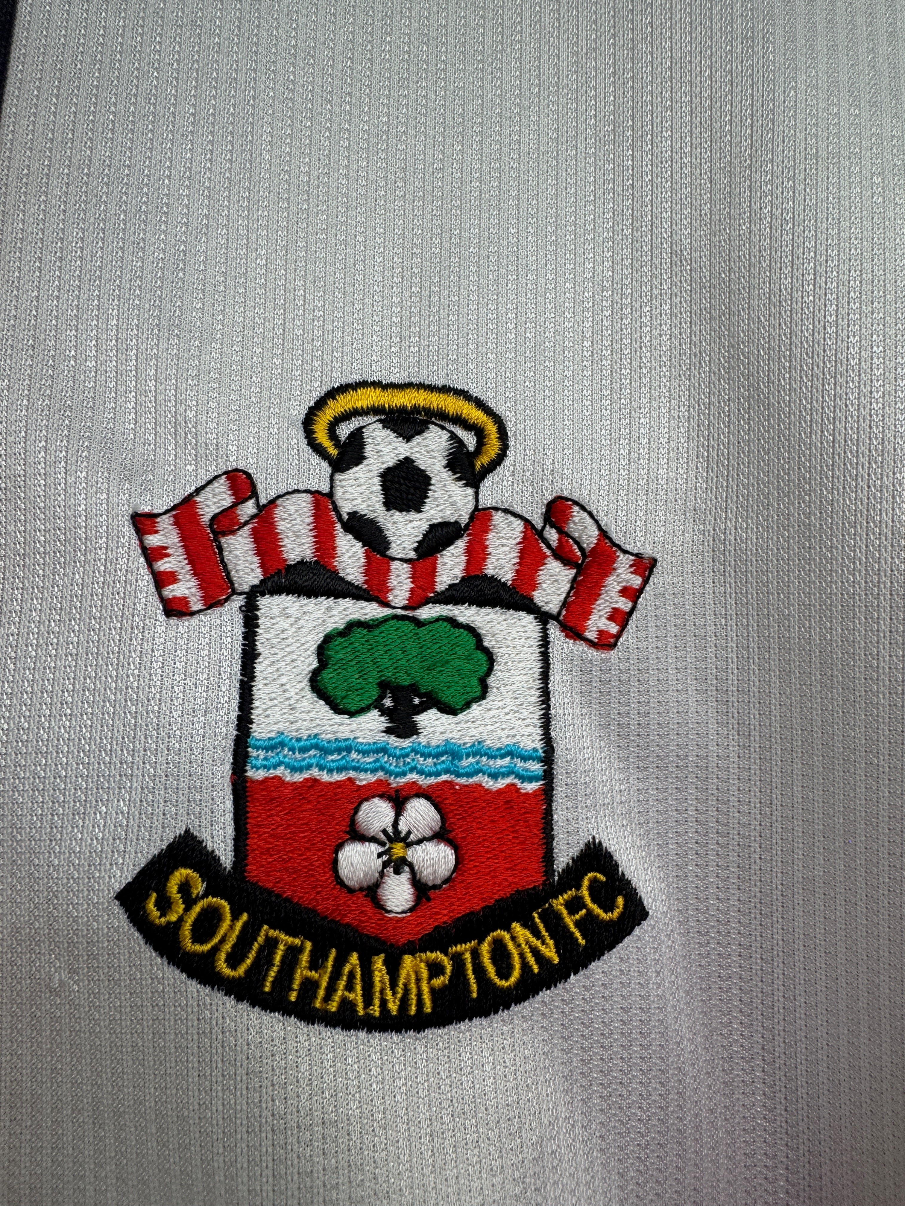 Southampton 1999/01 Home Shirt | Retro Screamers