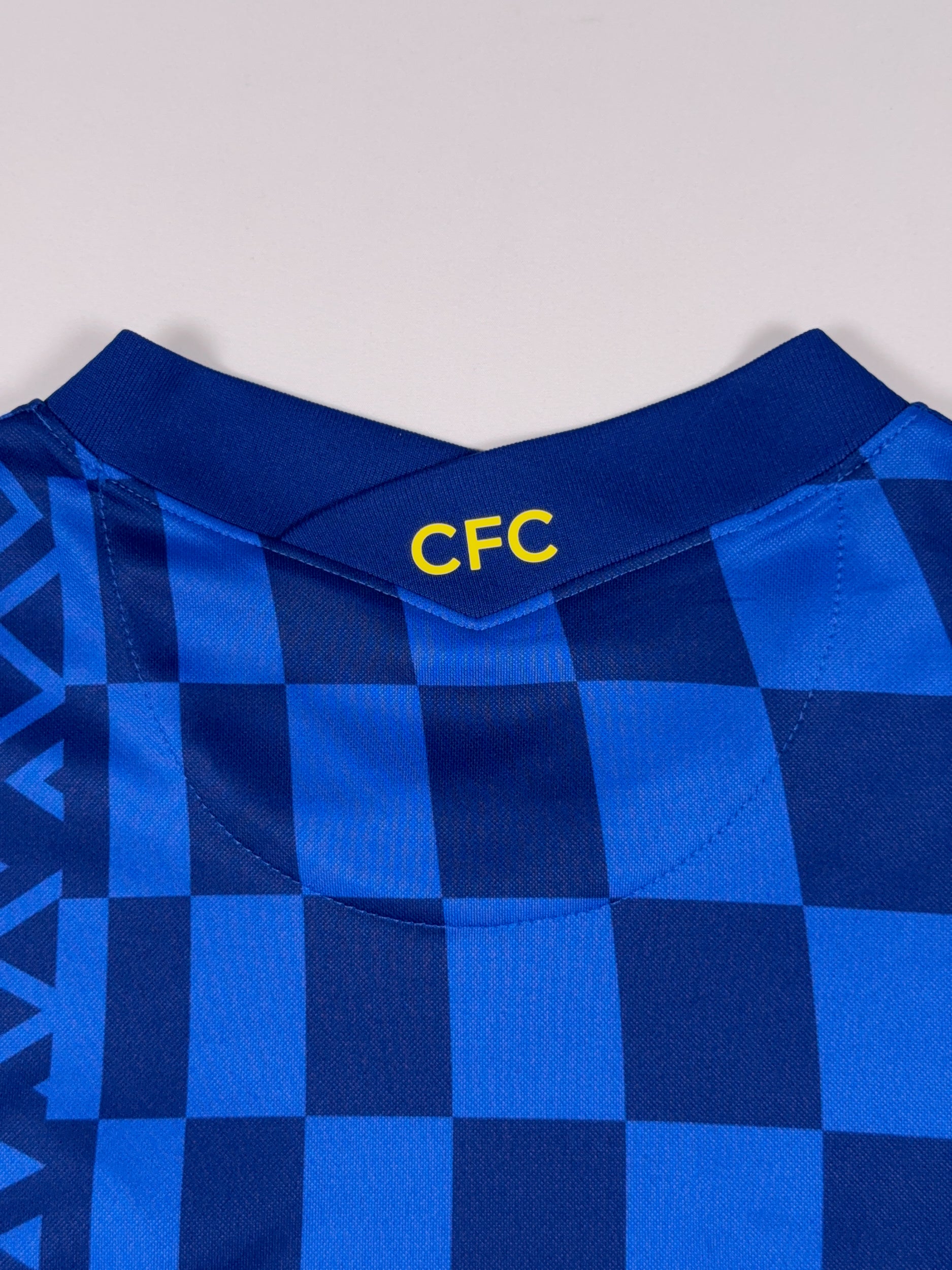 Chelsea 2021/22 Home Shirt - L