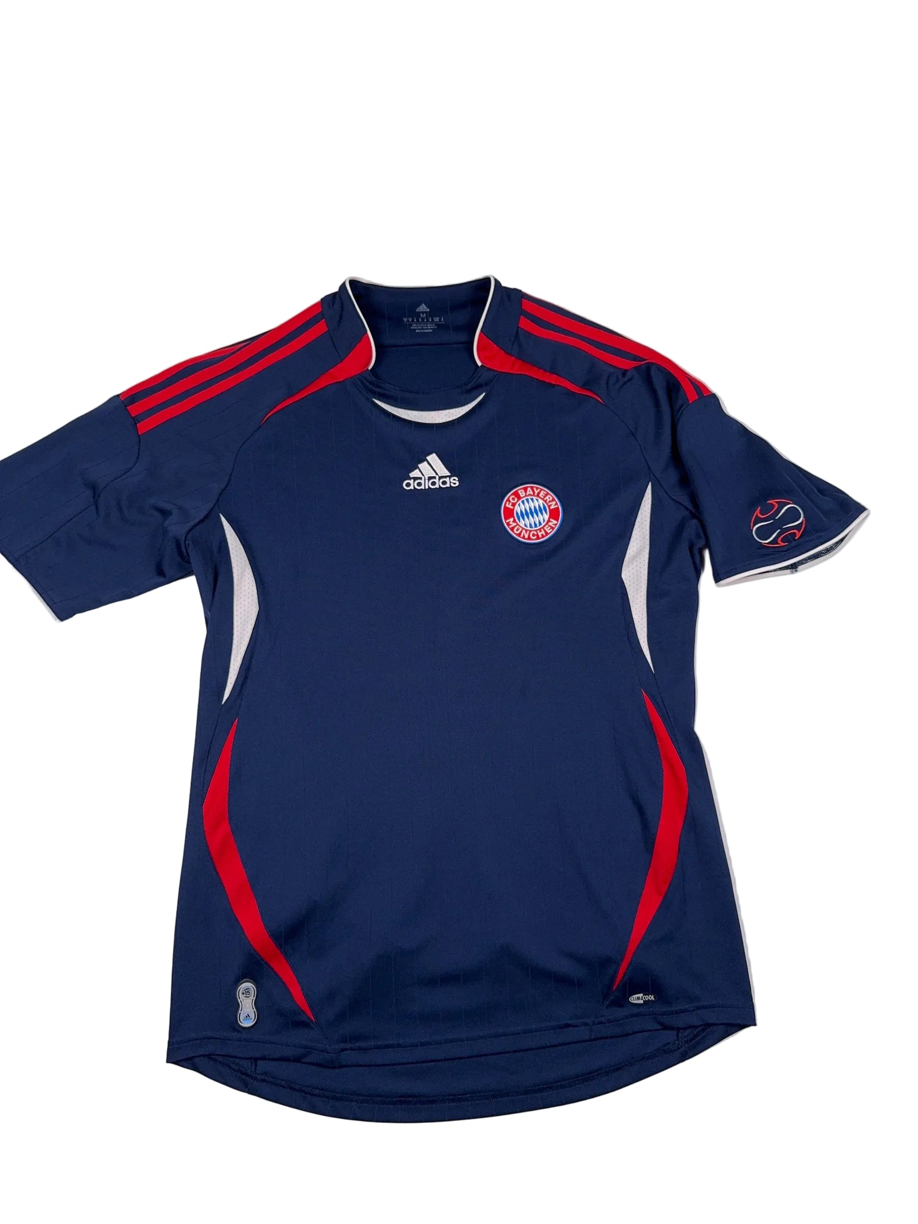 Bayern Munich 2021/22 Teamgeist Shirt - M