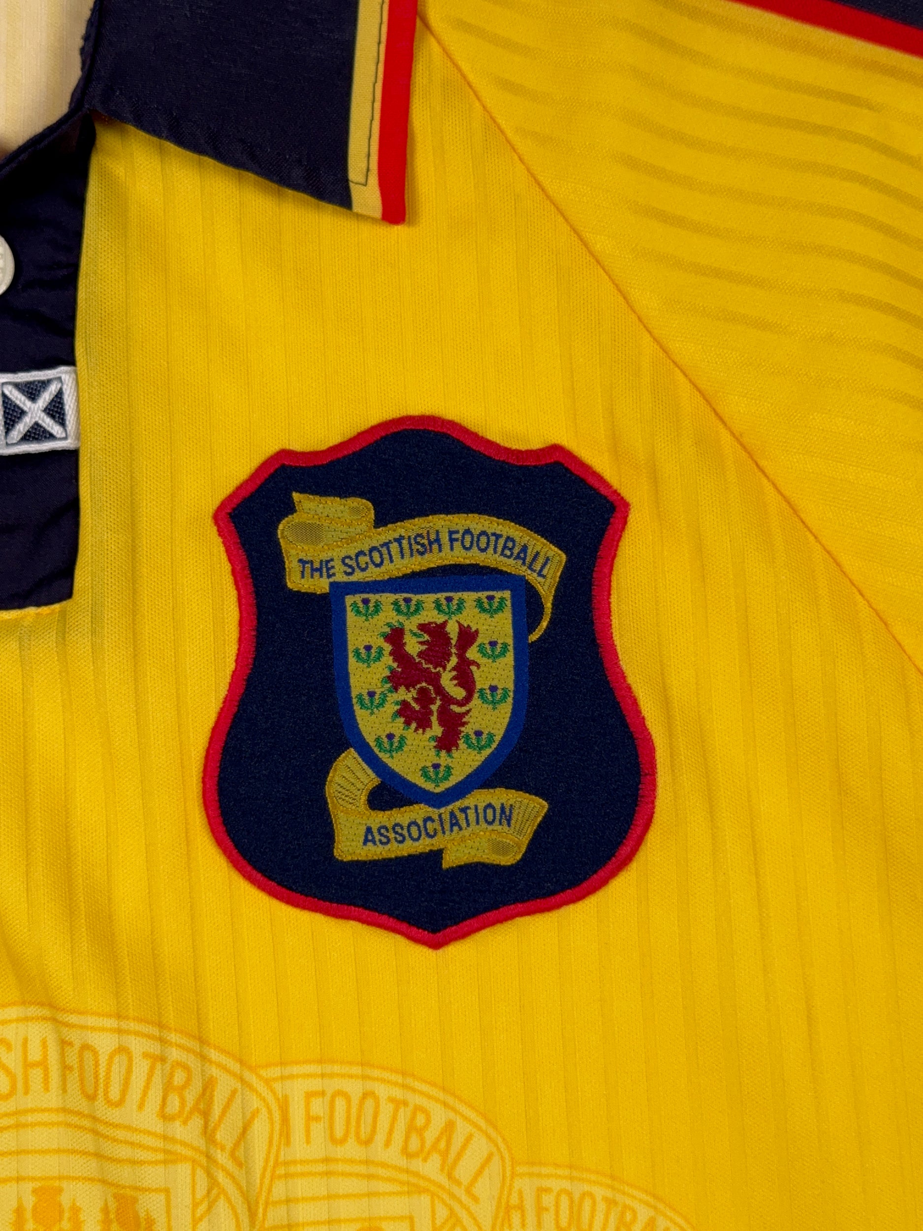 Scotland 1996/99 Away Shirt - L