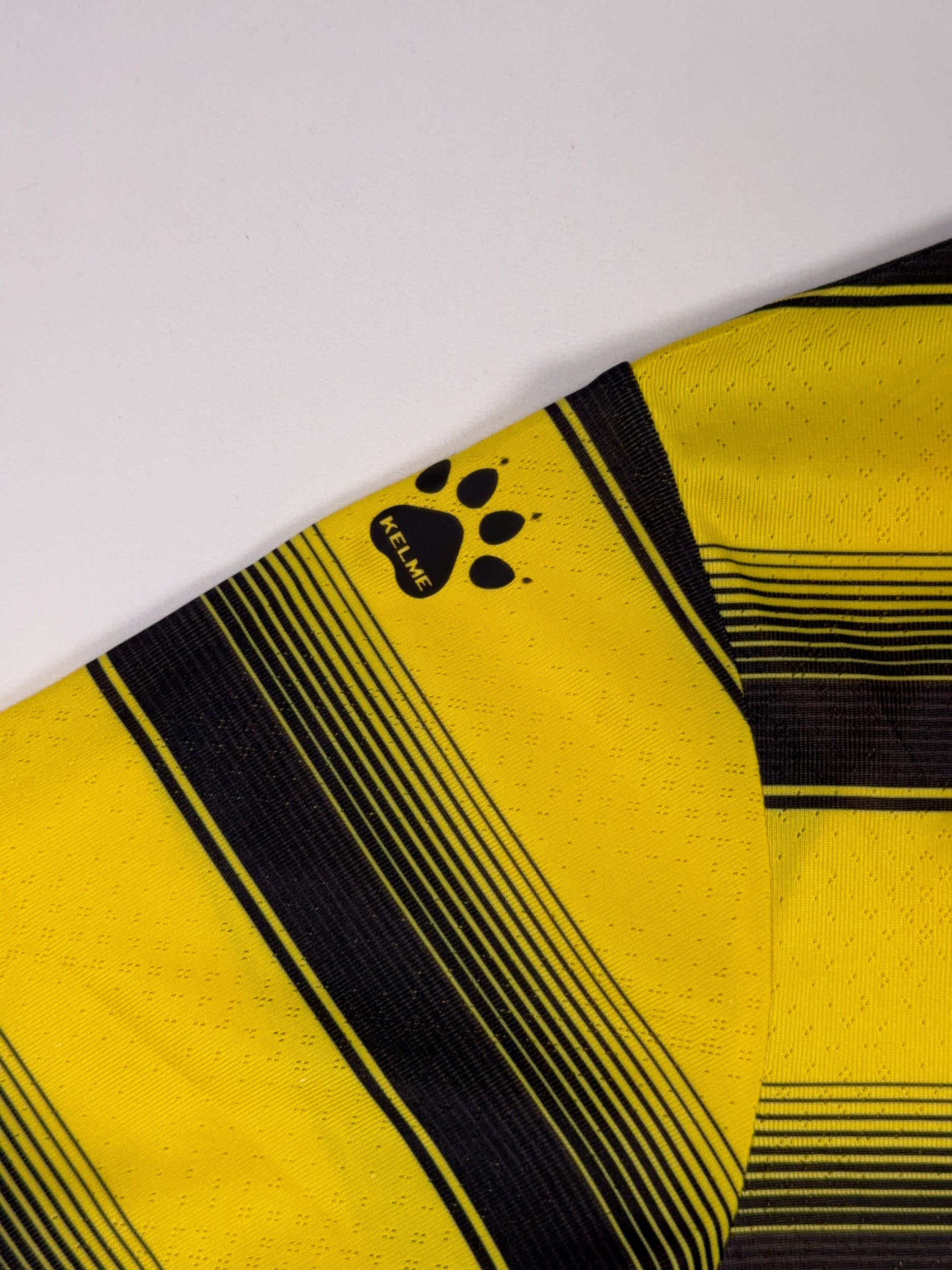 Watford 2022/23 João Pedro #10 Home Shirt - XL