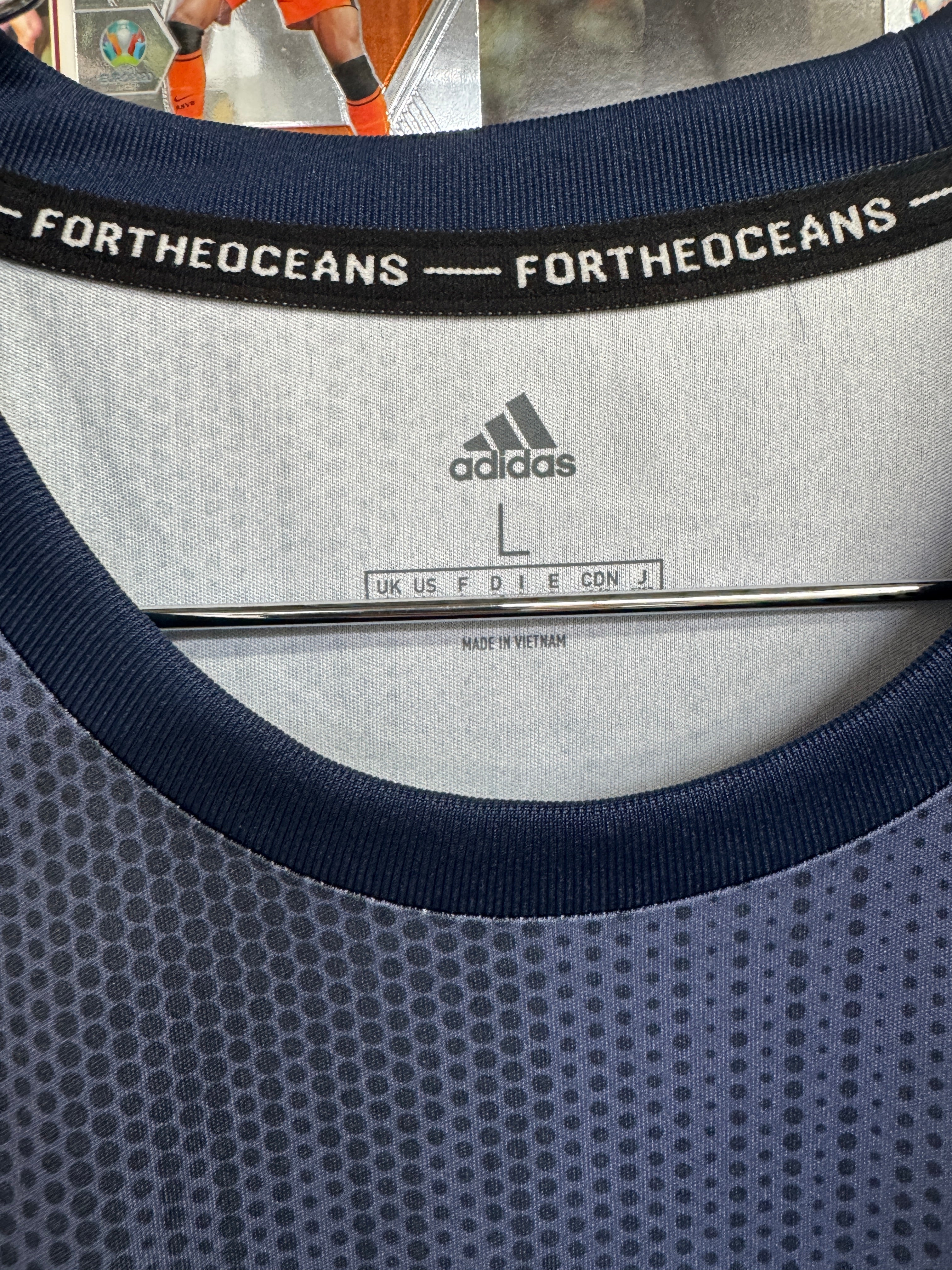Manchester United 2018/19 Parley Third Shirt | Retro Screamers