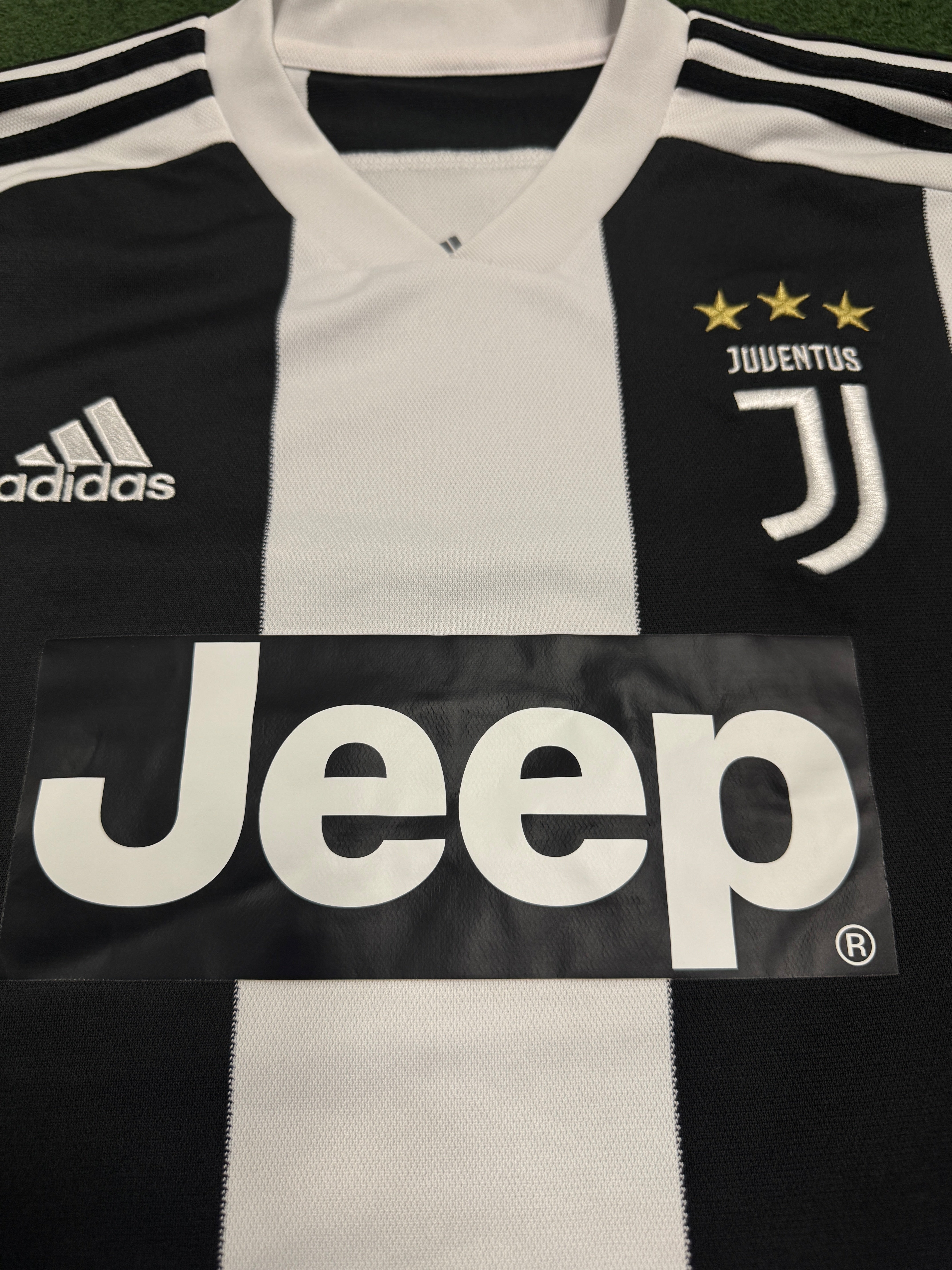 Juventus 2018/19 Home Shirt | Retro Screamers