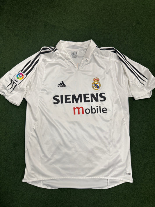 Real Madrid 2004 Ronaldo #9 Home Shirt - L