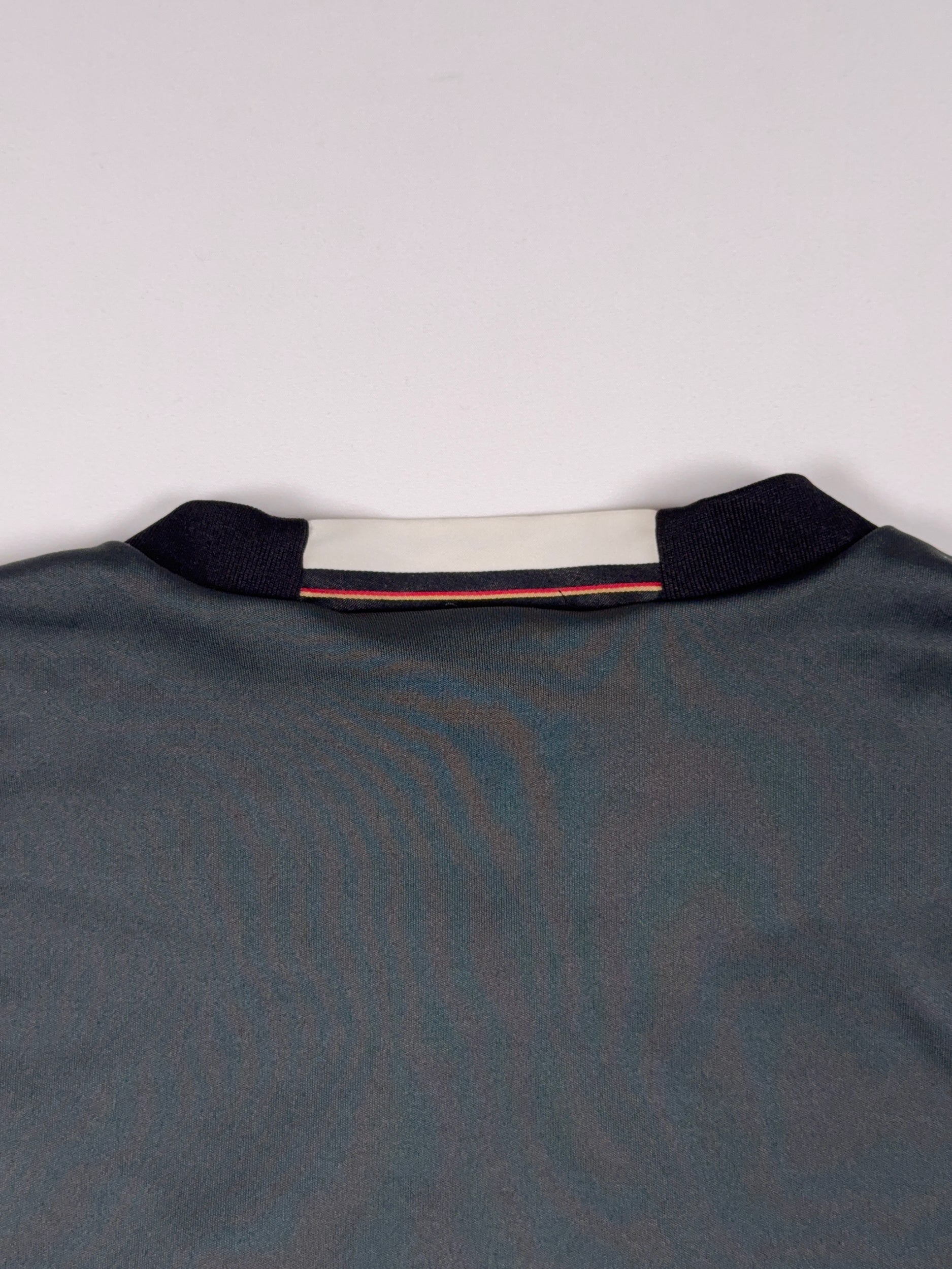 Germany 2016/17 Away Shirt (Reversible) - S