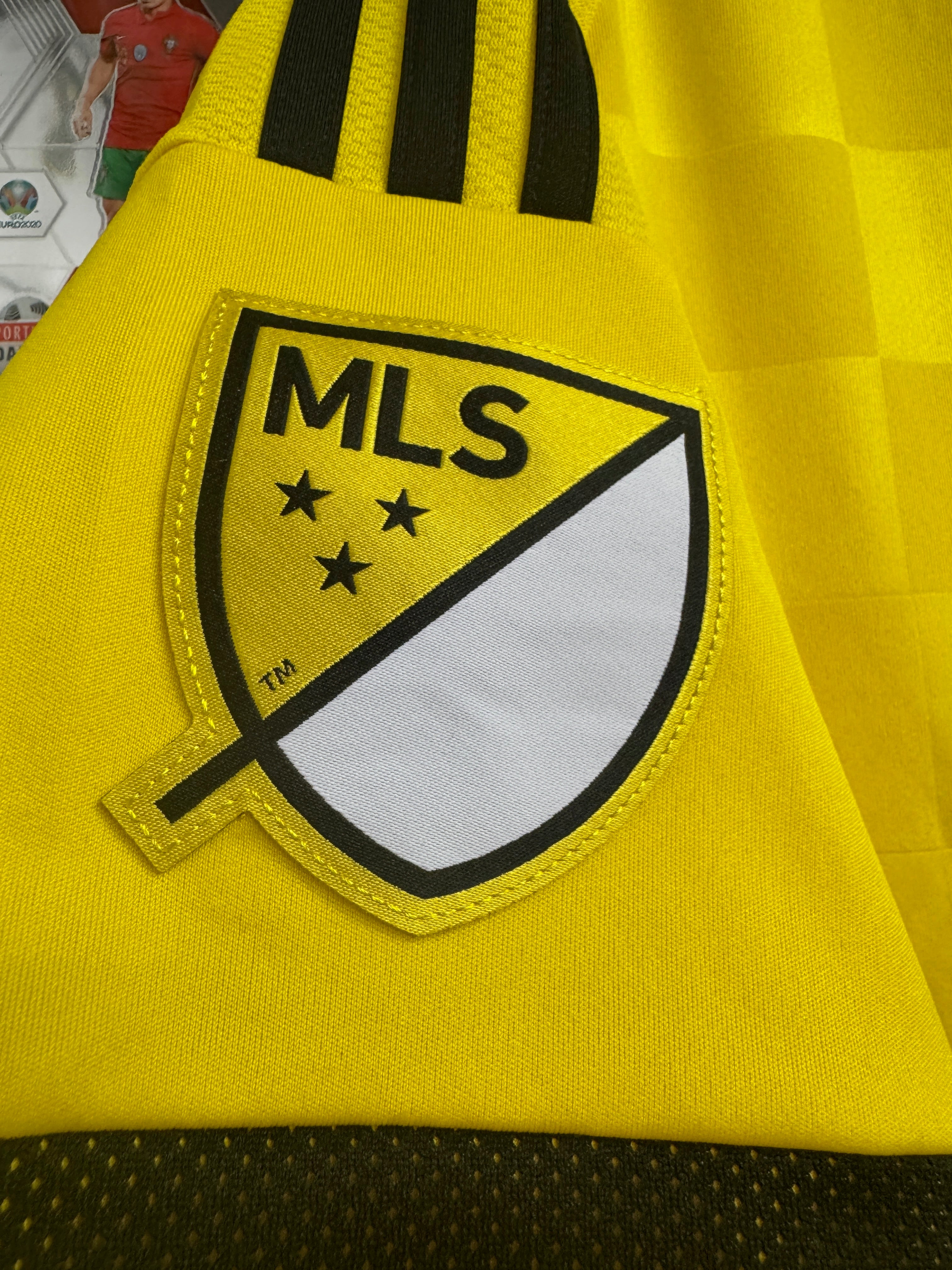Columbus Crew 2015/16 Home Shirt | Retro Screamers