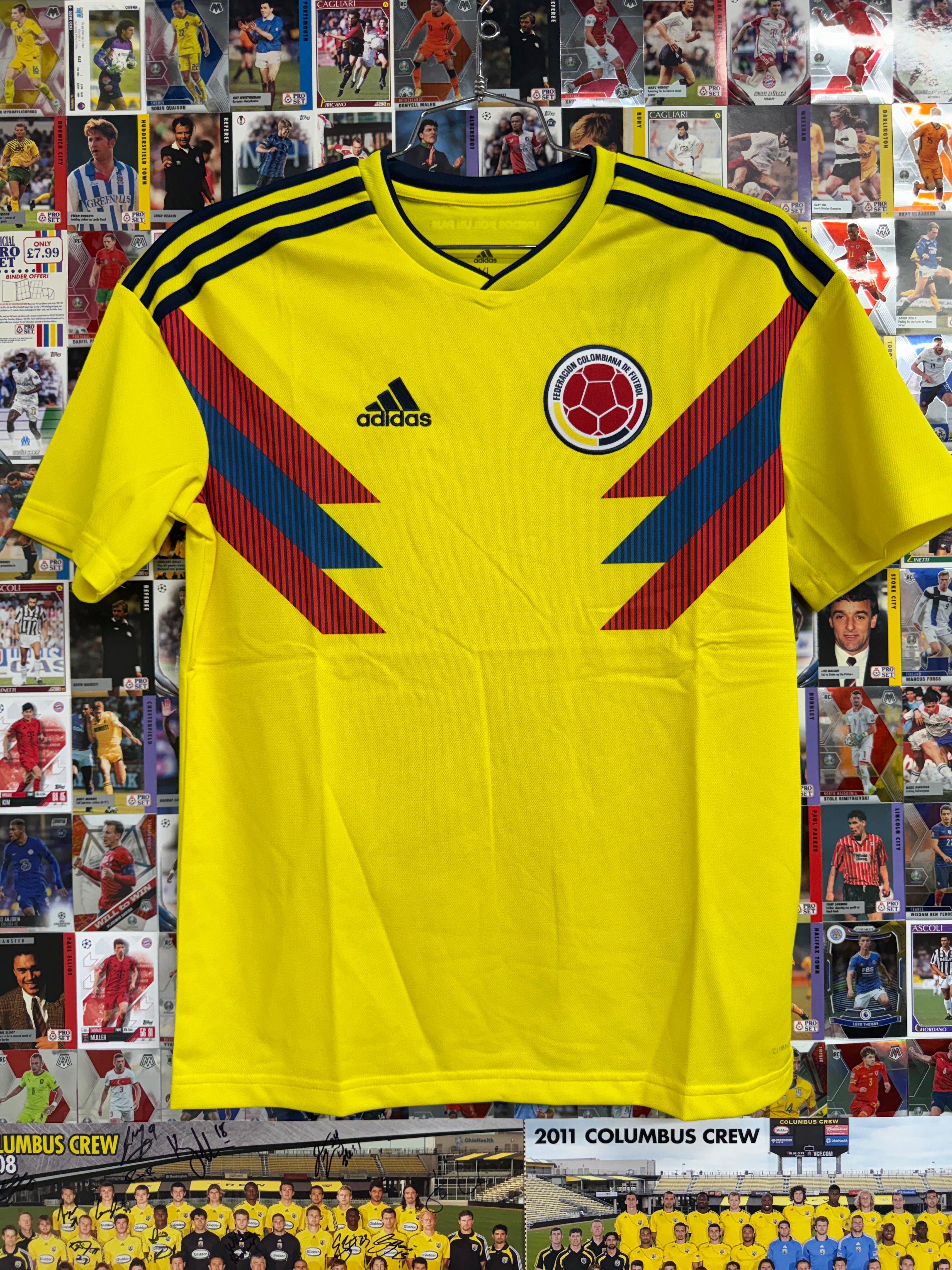 Colombia 2018/19 Home Shirt | Retro Screamers