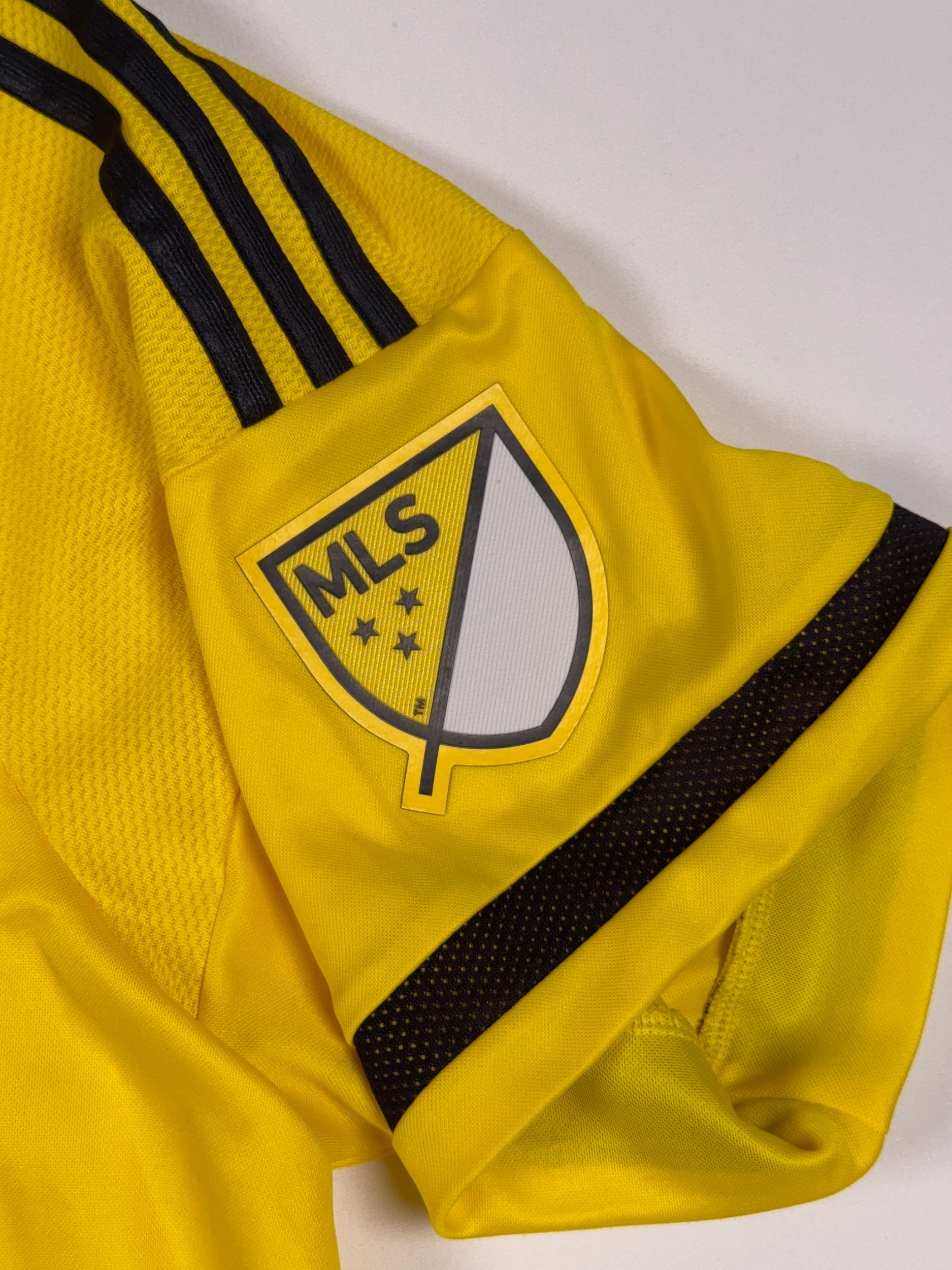 Columbus Crew 2015/16 Federico Higuain #10 Home Shirt - XXL