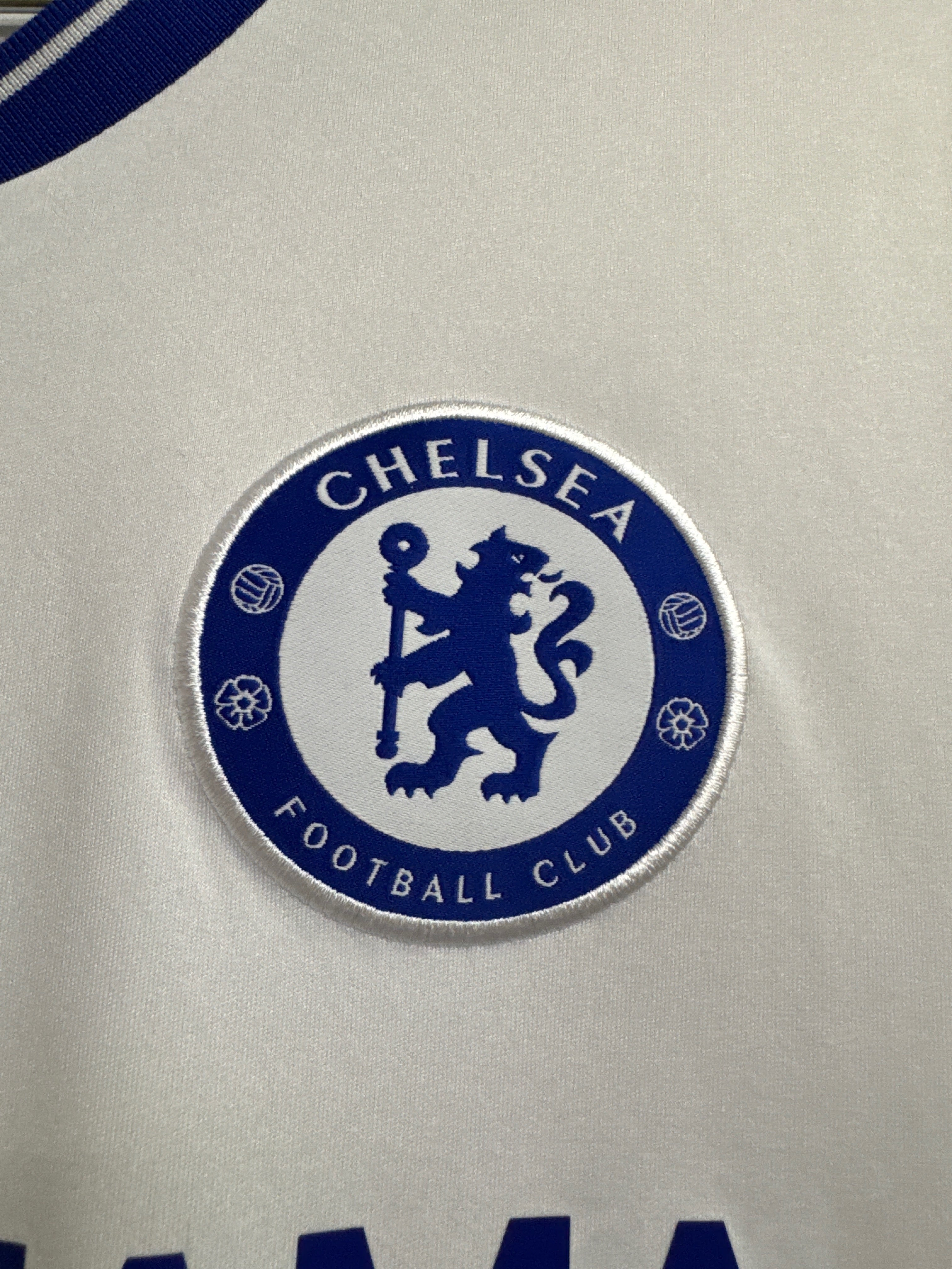 Chelsea 2016/17 N'Golo Kante #7 Away Shirt | Retro Screamers