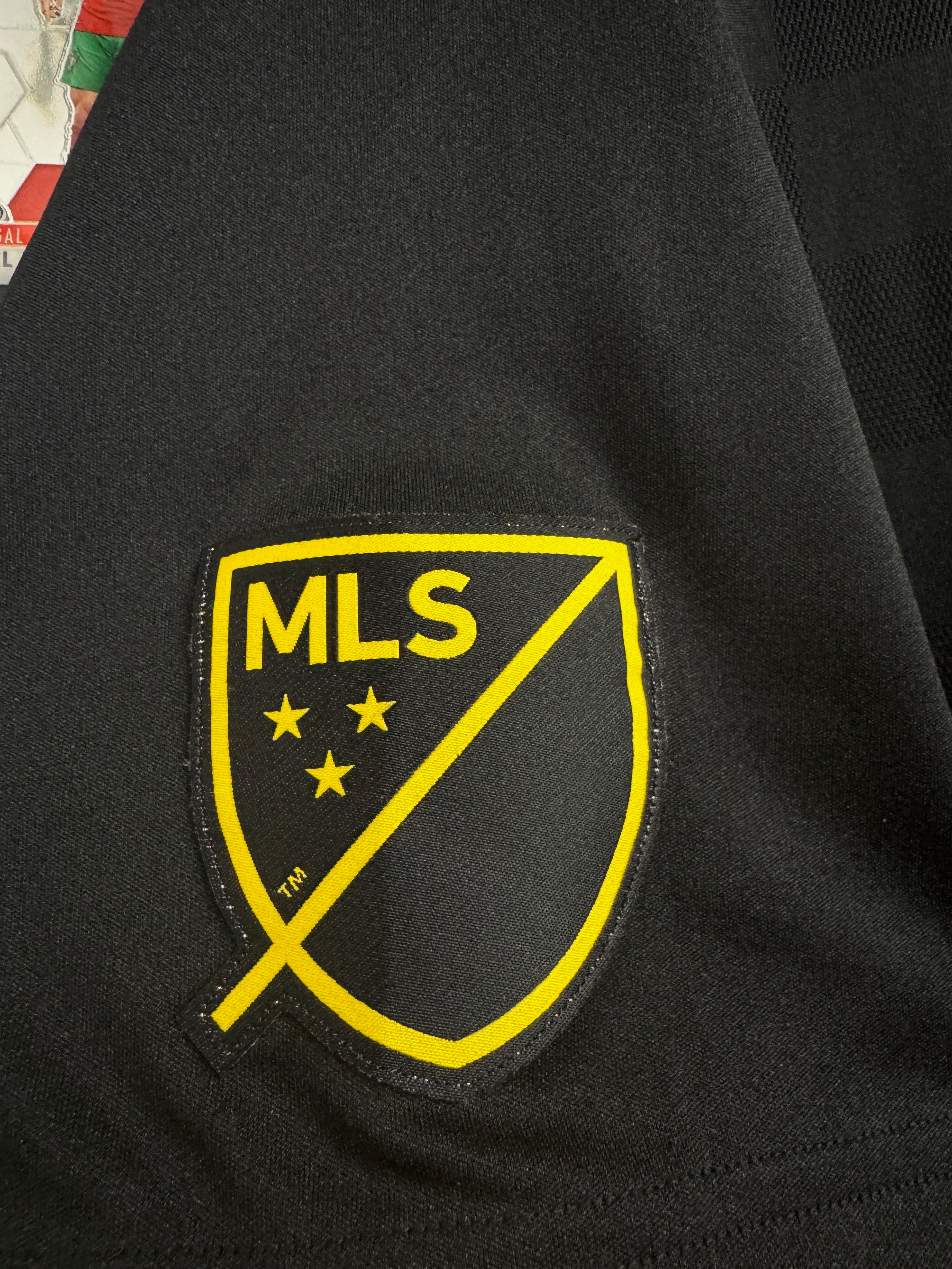 Columbus Crew 2018/19 Away T-Shirt | Retro Screamers