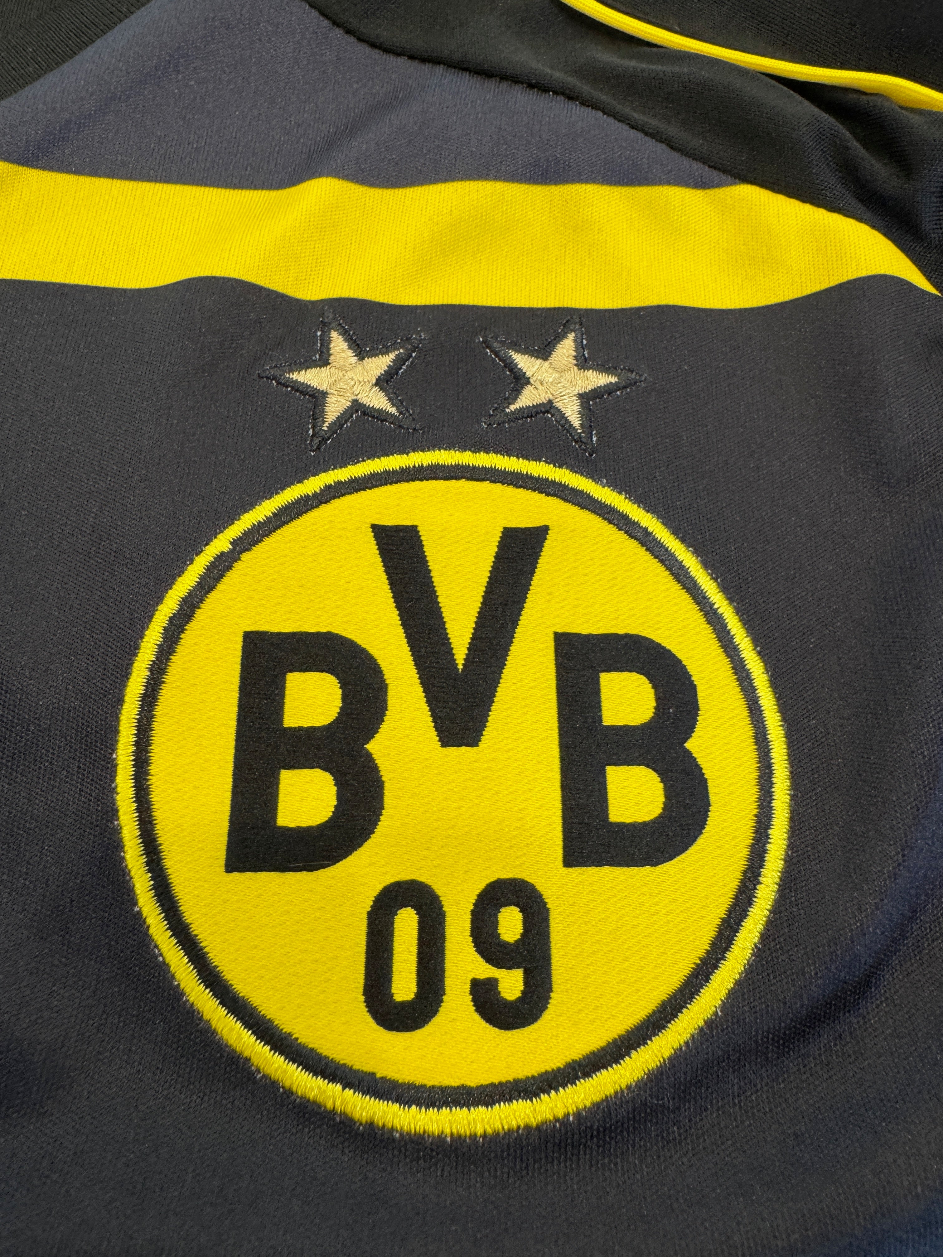 Dortmund 2016/17 Pierre-Emerick Aubameyang #17 Away Shirt | Retro Screamers