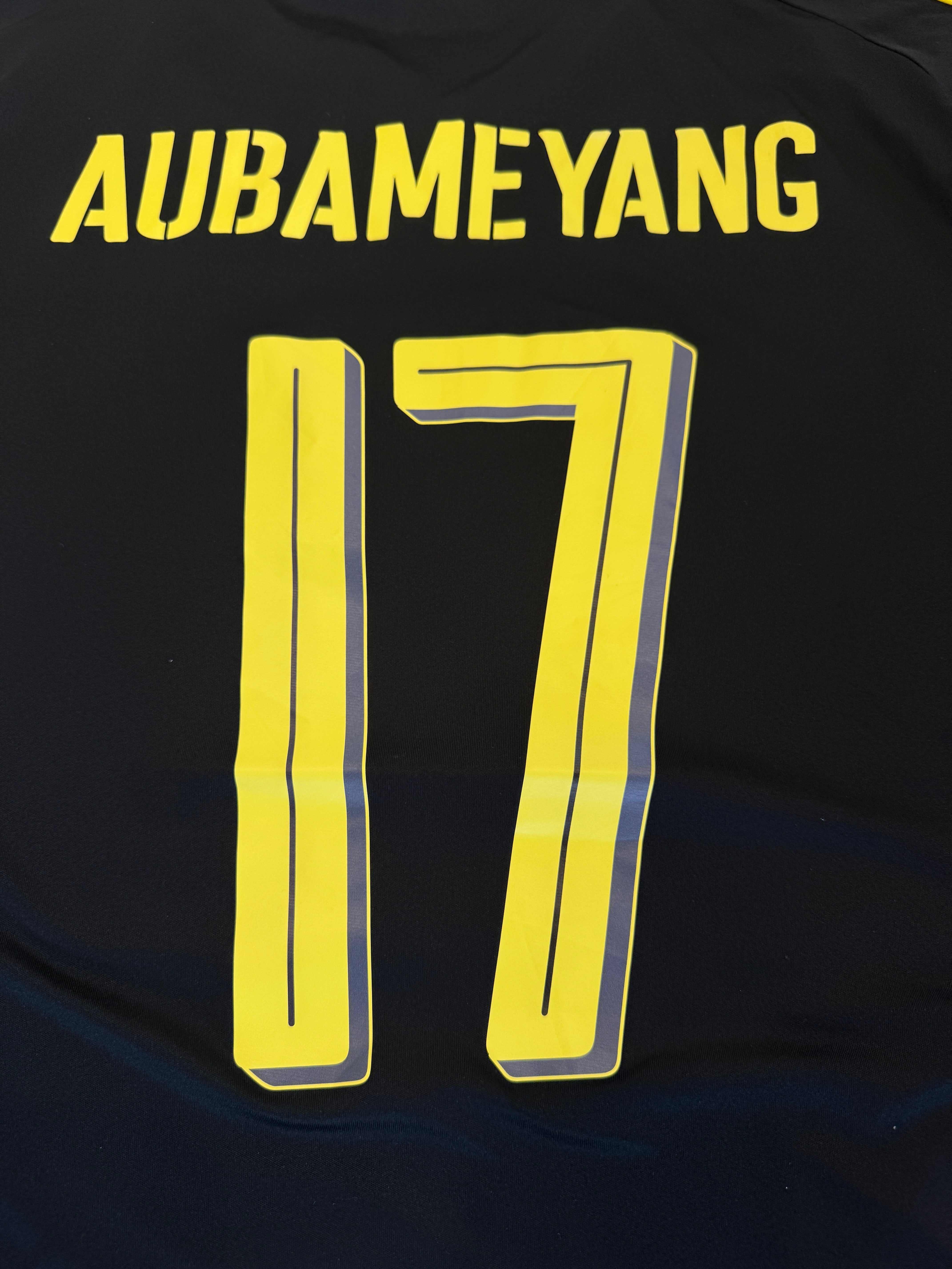 Dortmund 2016/17 Pierre-Emerick Aubameyang #17 Away Shirt | Retro Screamers