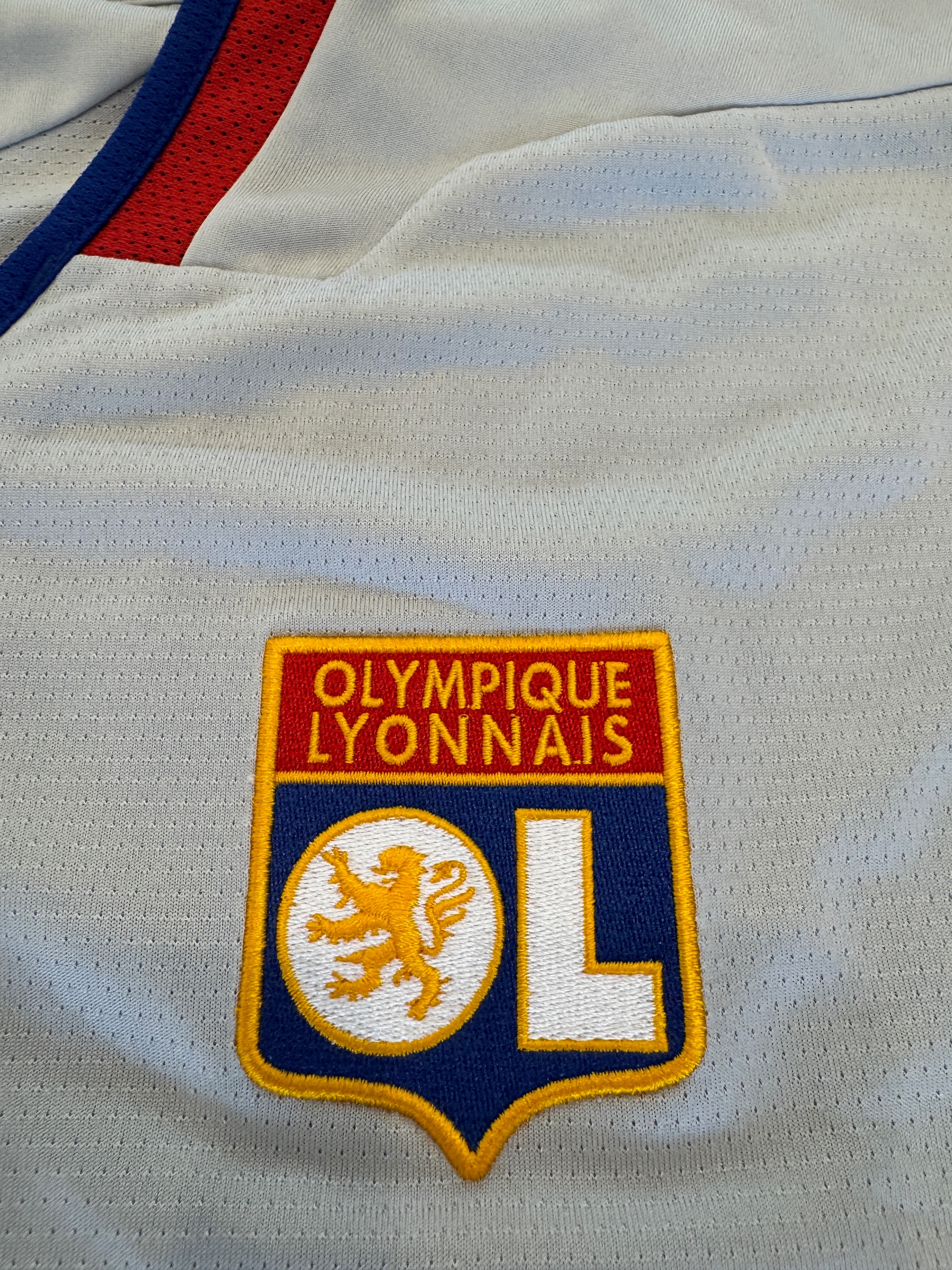 Lyon 2004 Wiltord #22 3rd Shirt - L