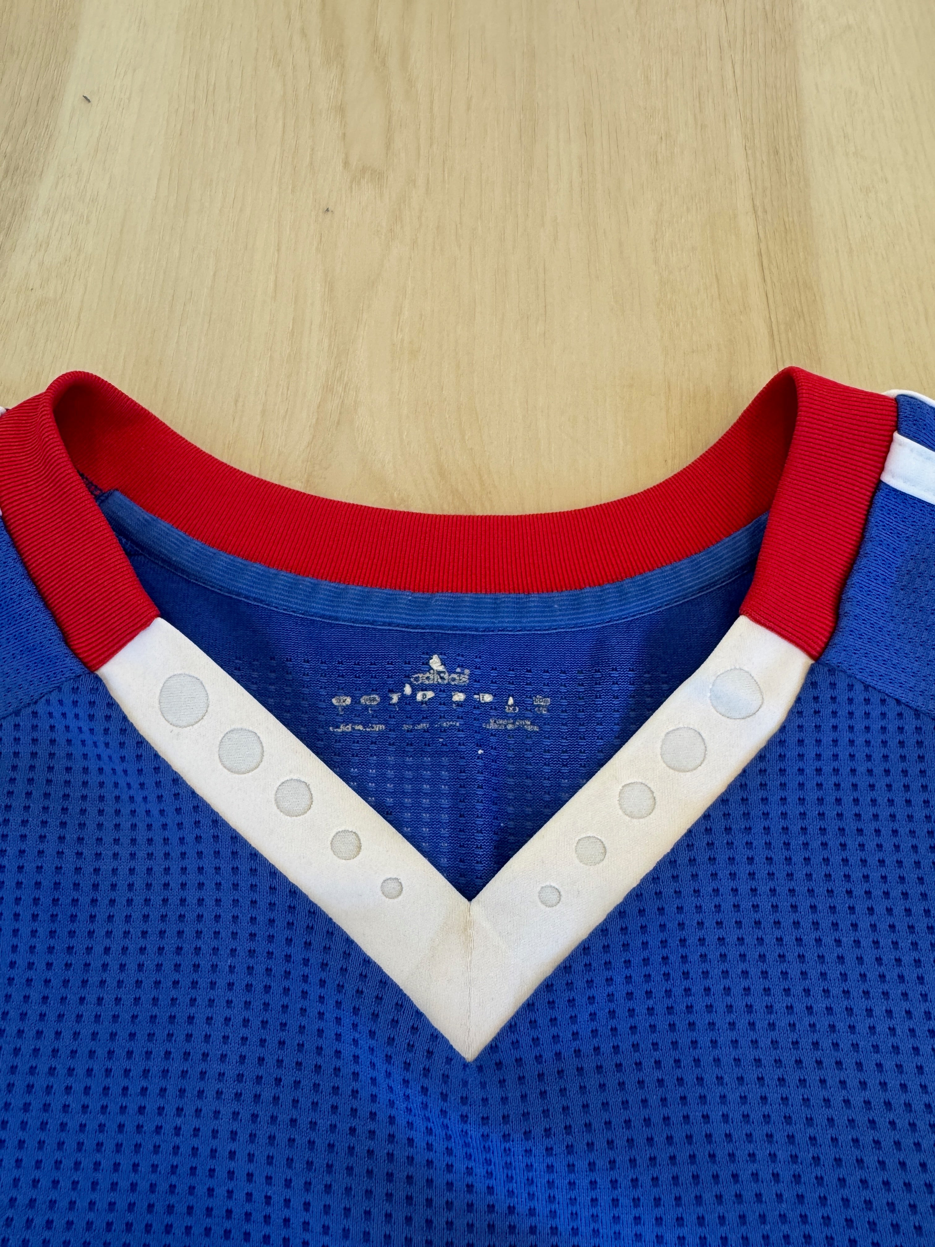 Chelsea 2010/11 Frank Lampard #11 Home Shirt w/ Patches | Retro Screamers