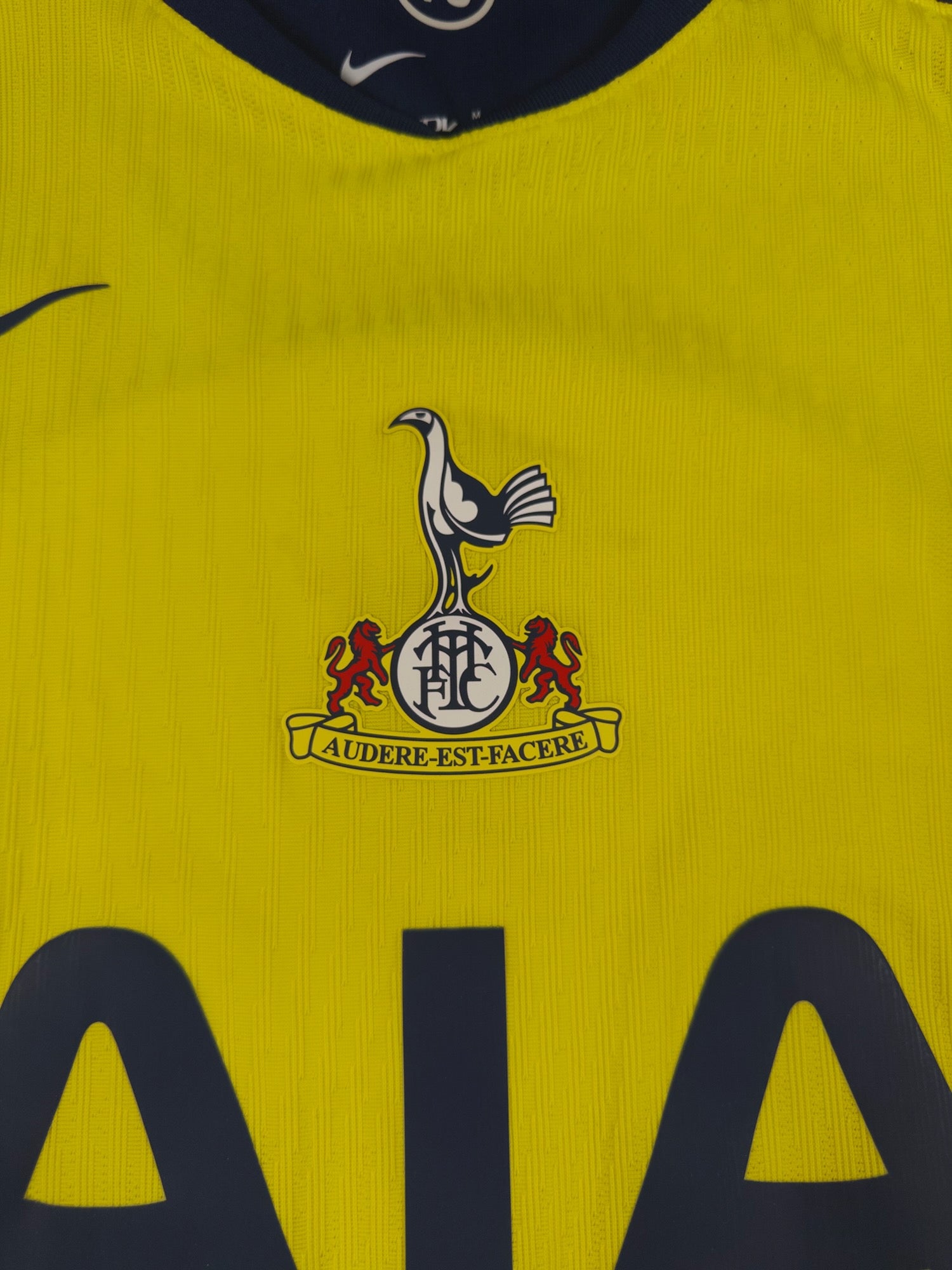 Tottenham Hotspur Auswärtstrikot 2025/26 - M