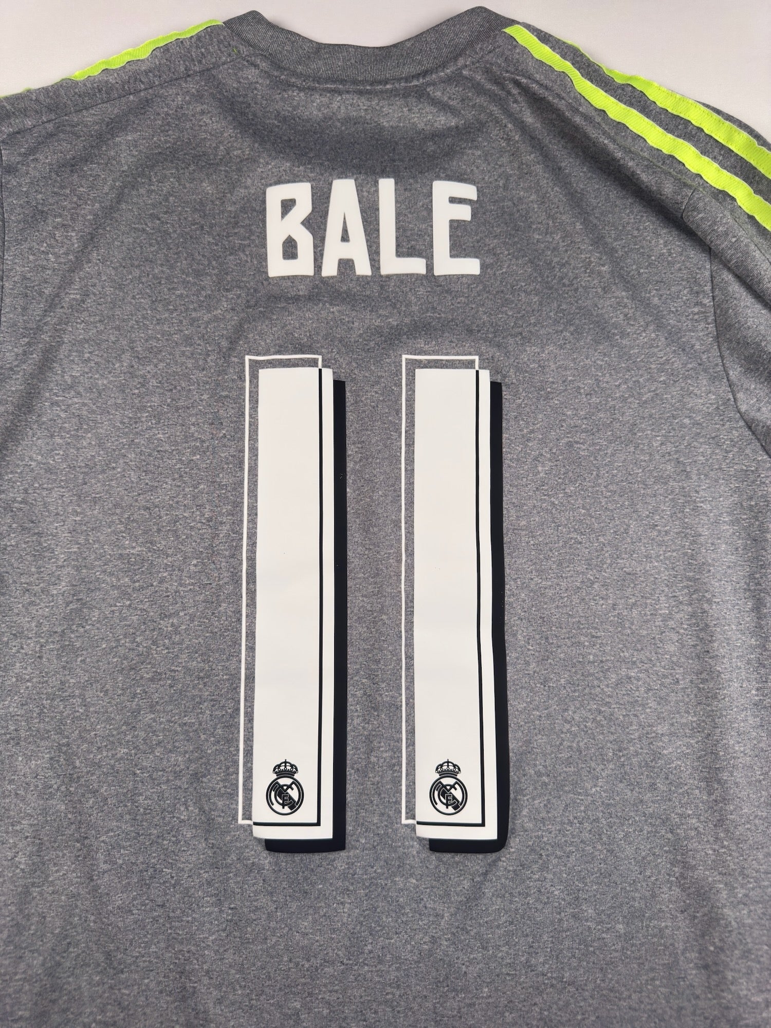 Real Madrid 2015/16 Gareth Bale #11 Away Shirt - M