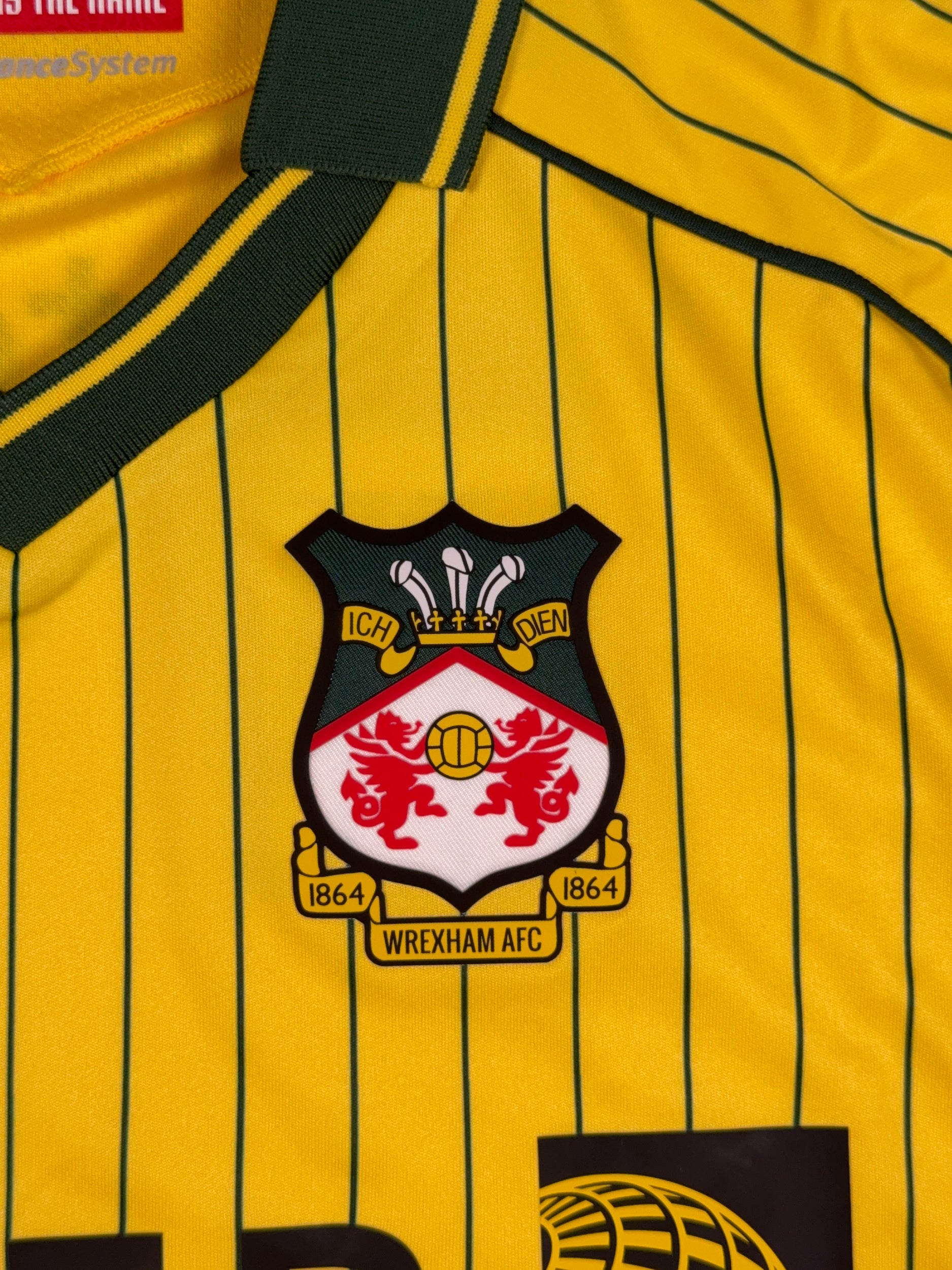 Wrexham 2025/26 Away Shirt - M