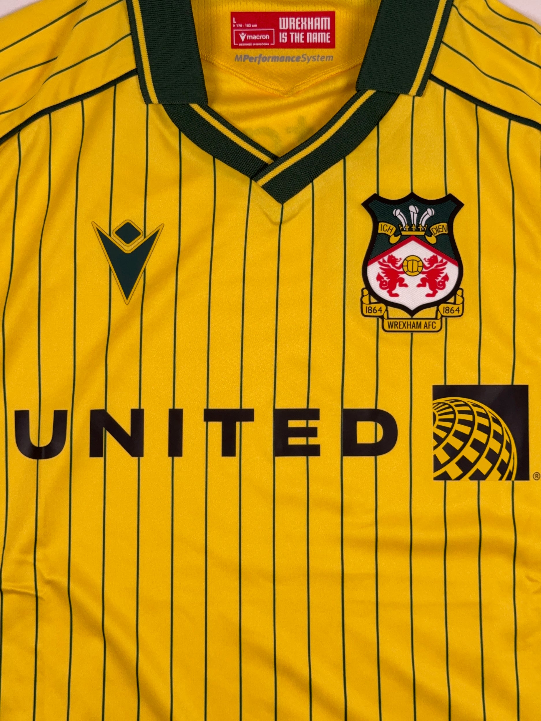 Wrexham 2025/26 Away Shirt - M