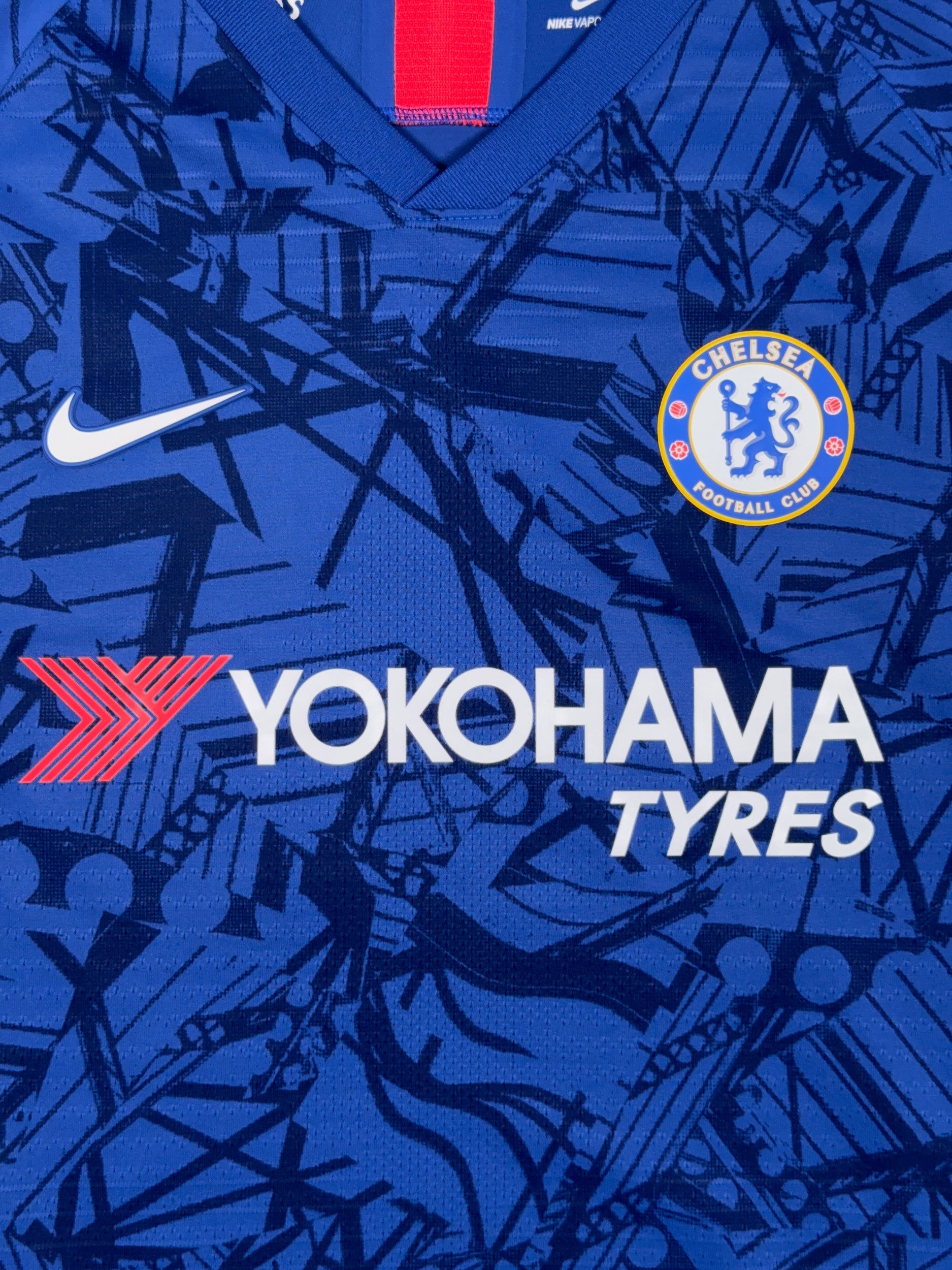 Chelsea 2019/20 Eden Hazard #10 Vaporknit Home Shirt - L