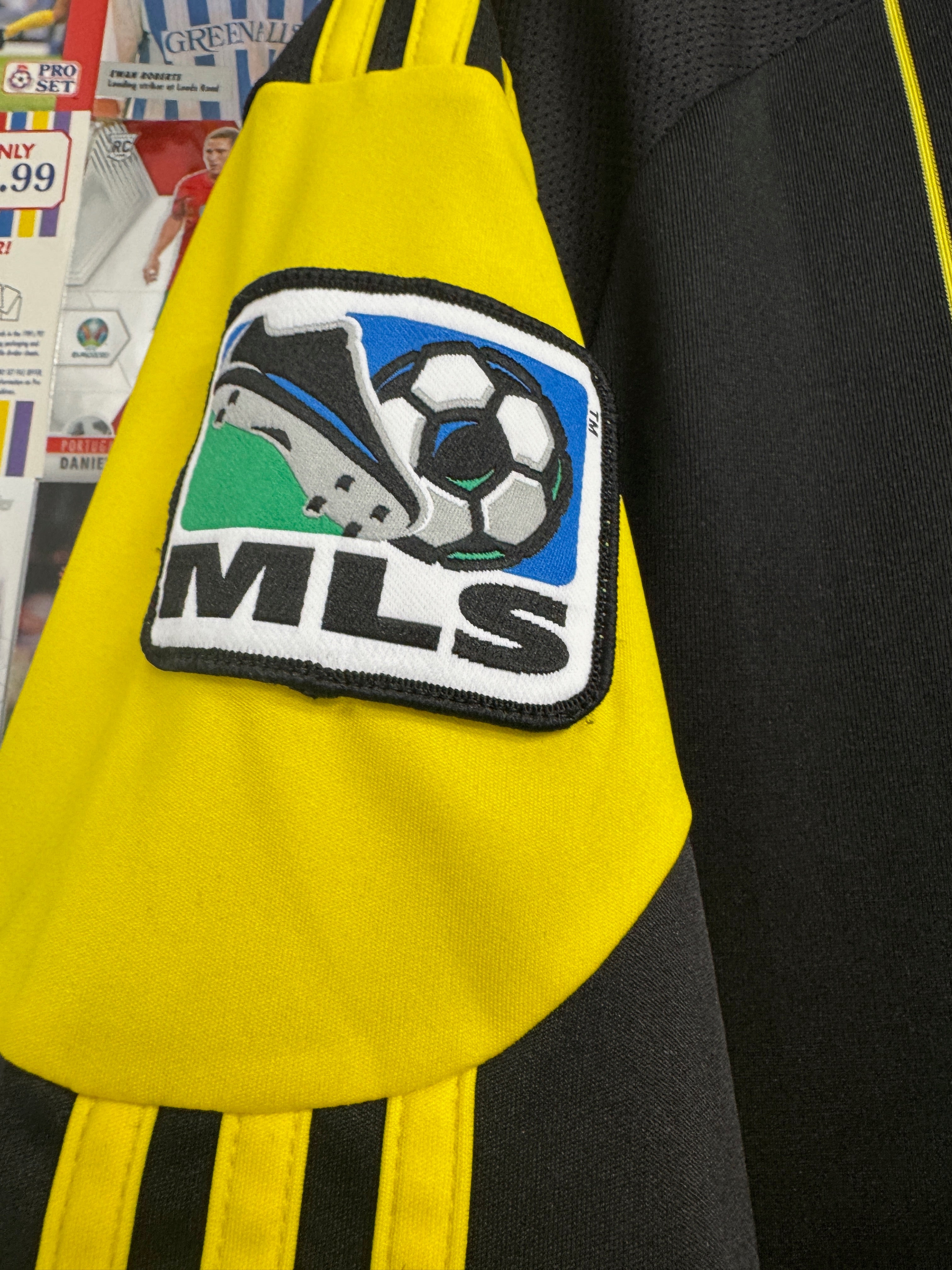 Columbus Crew 2010/12 Away Shirt | Retro Screamers