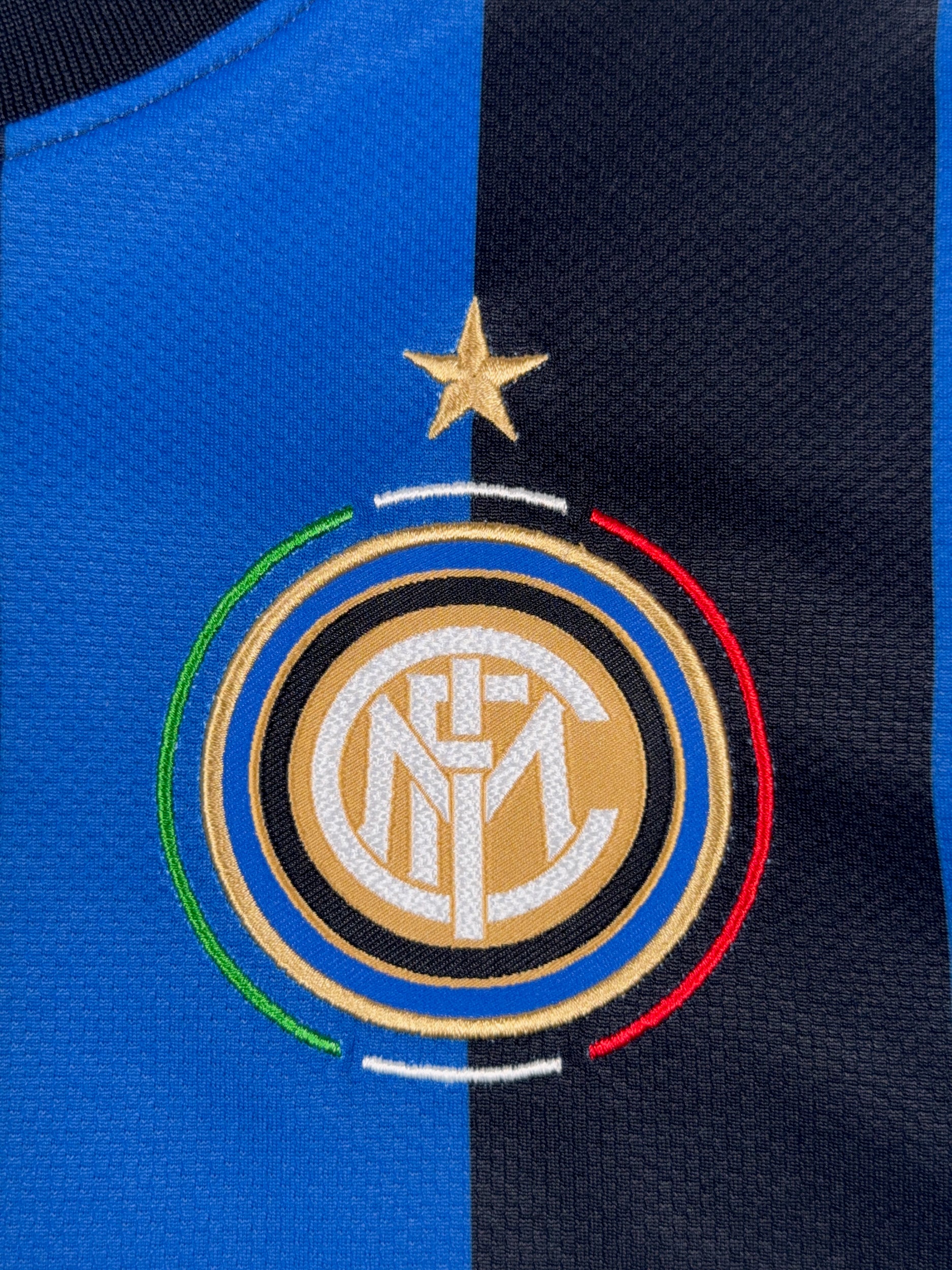 Inter Milan 2009/10 Mario Balotelli #45 Home Shirt - L