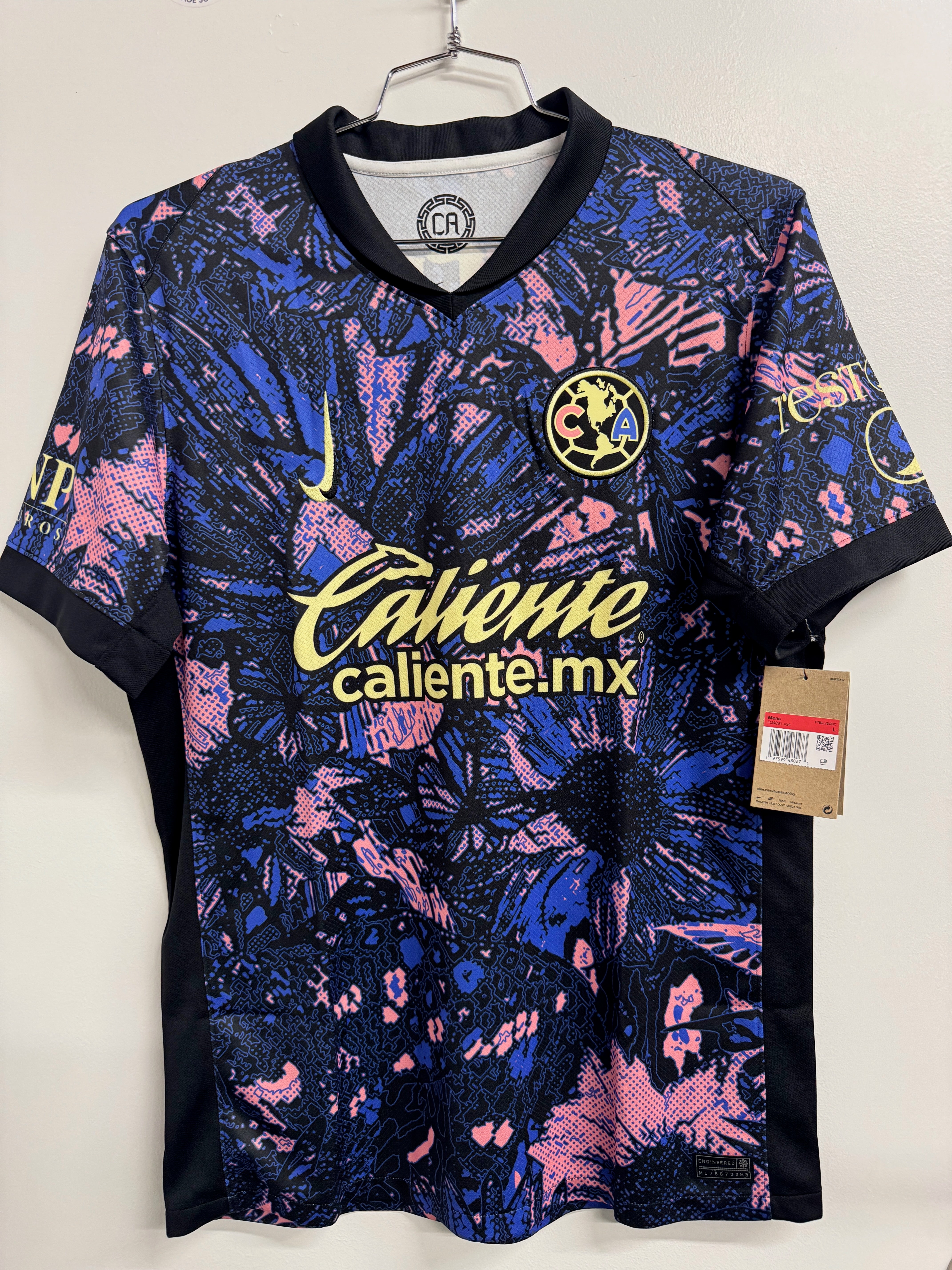 Club America 2024 Third Shirt BNWT - L