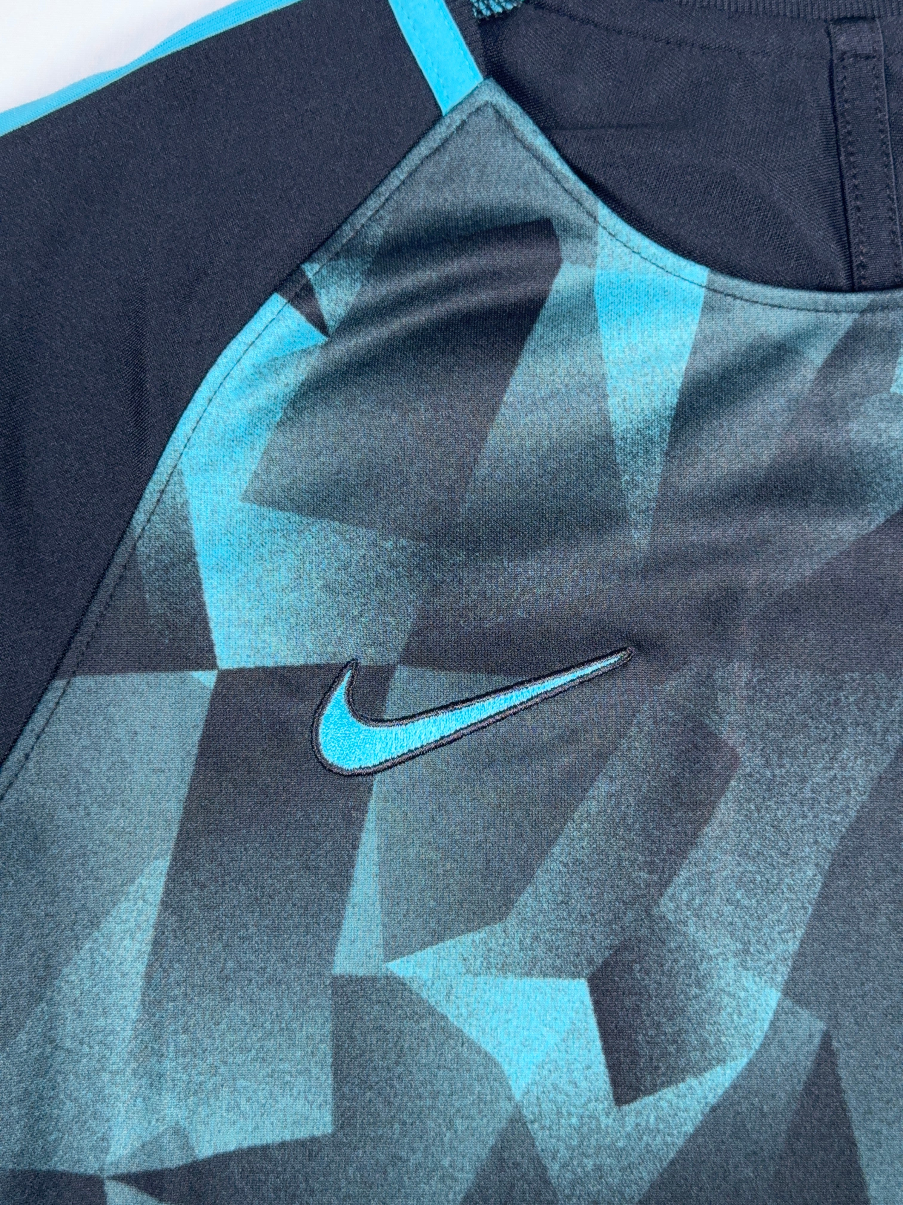 Chelsea 2017/18 Training Shirt - YL