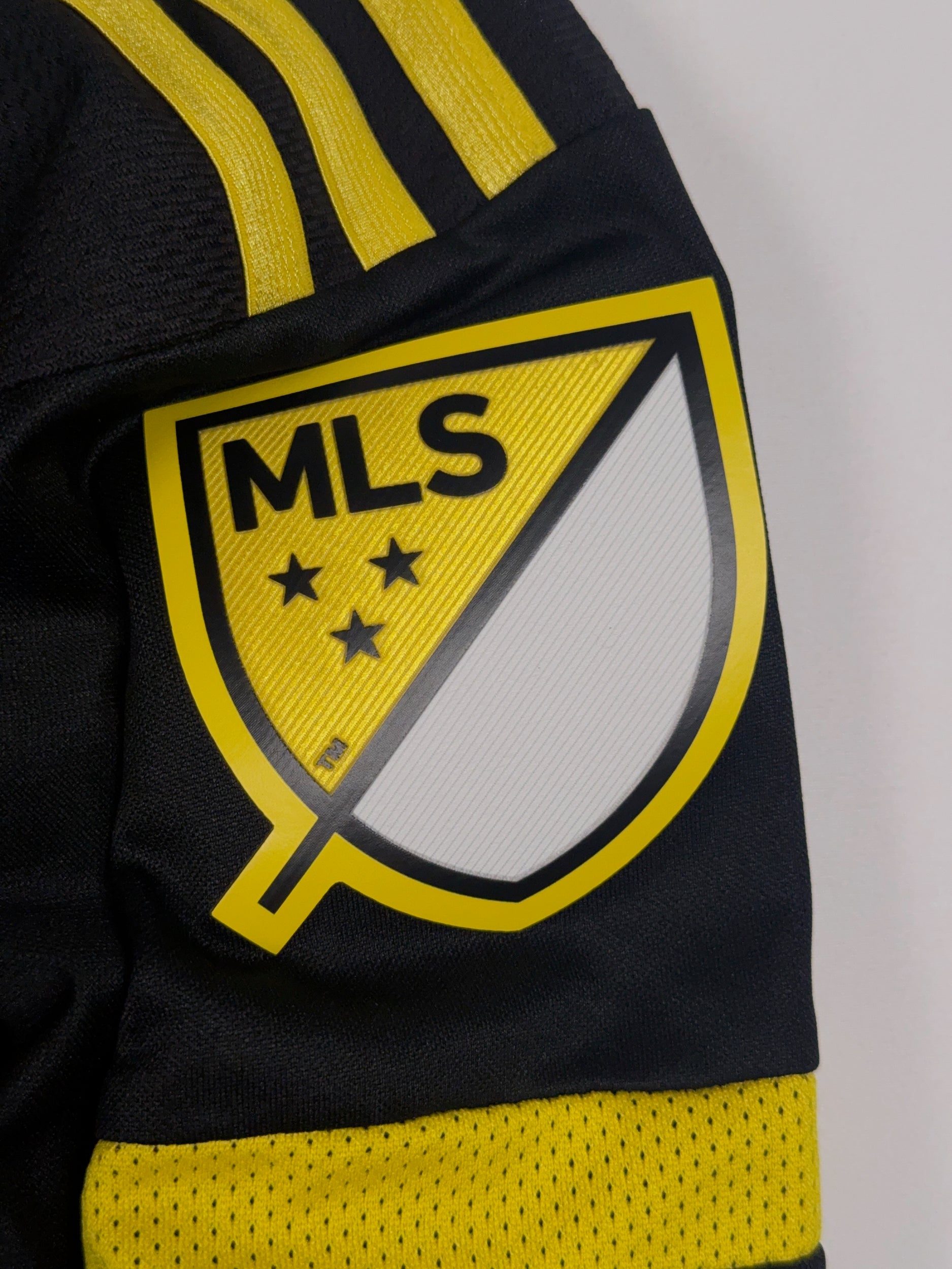 Columbus Crew 2015/16 Longsleeve Away Shirt - XL