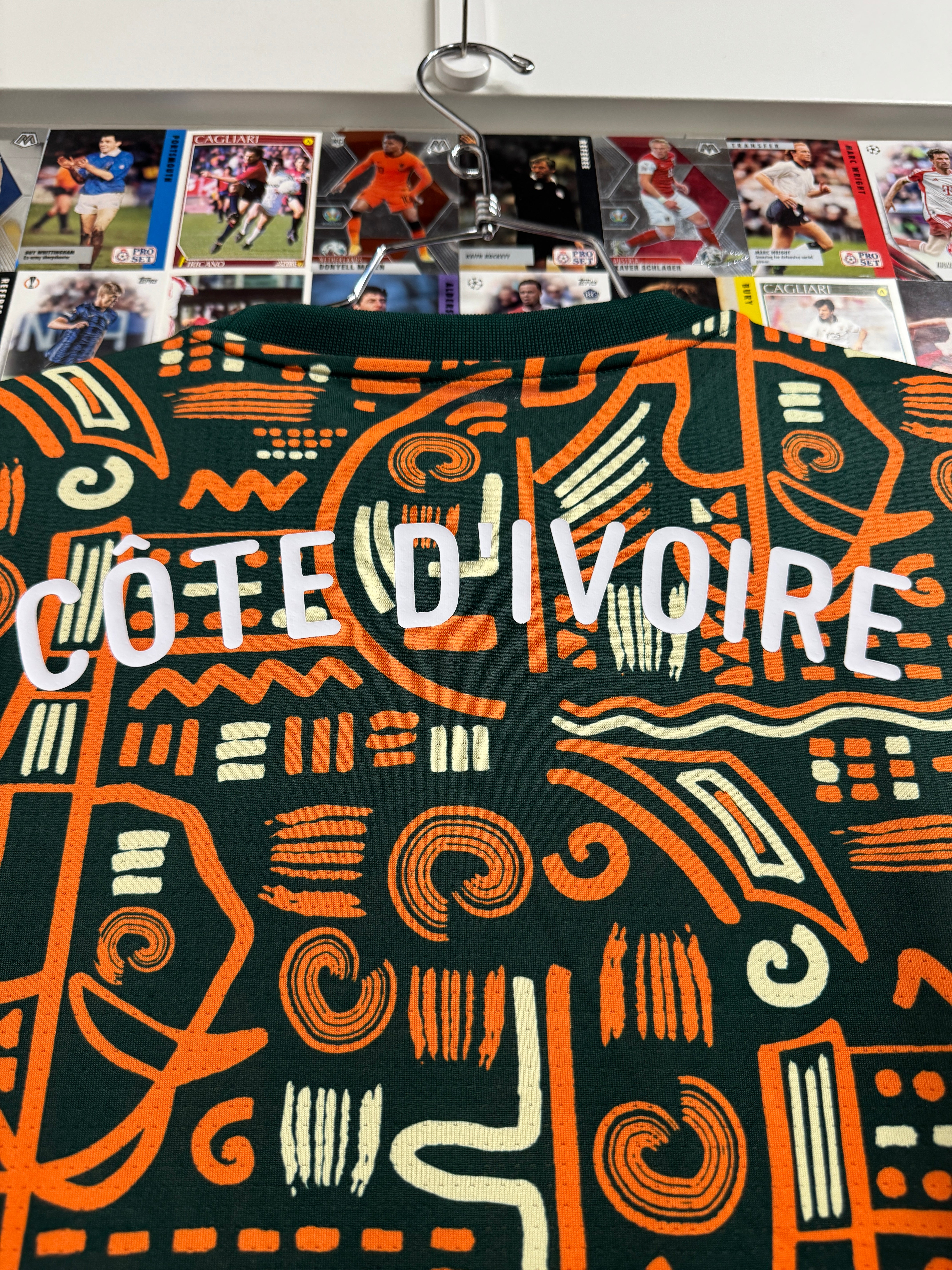 Cote D'Ivoire 2025/26 Warm-Up Shirt | Retro Screamers