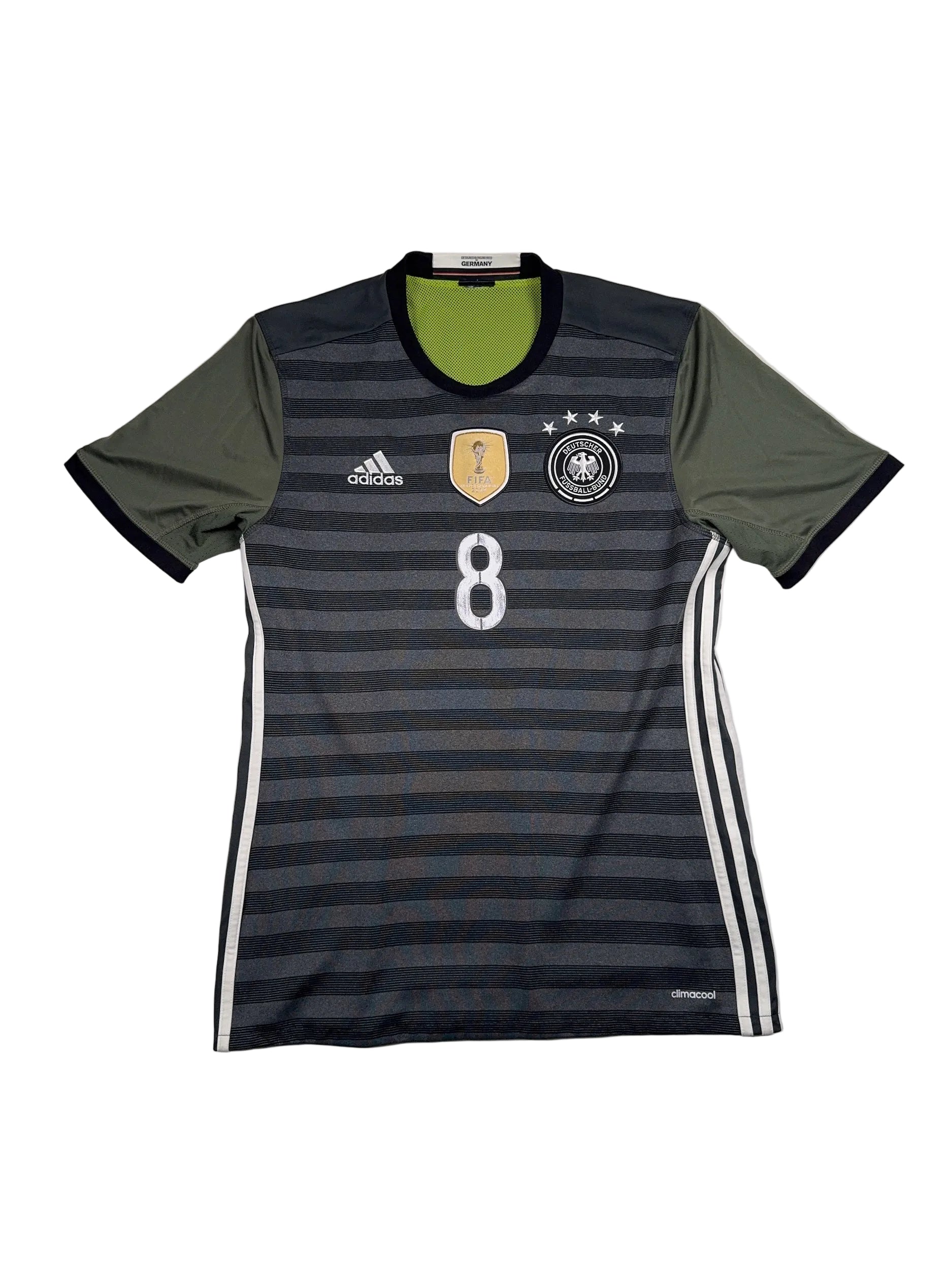 Germany 2016/17 Mesut Ozil #8 Away Shirt (Reversible) - M