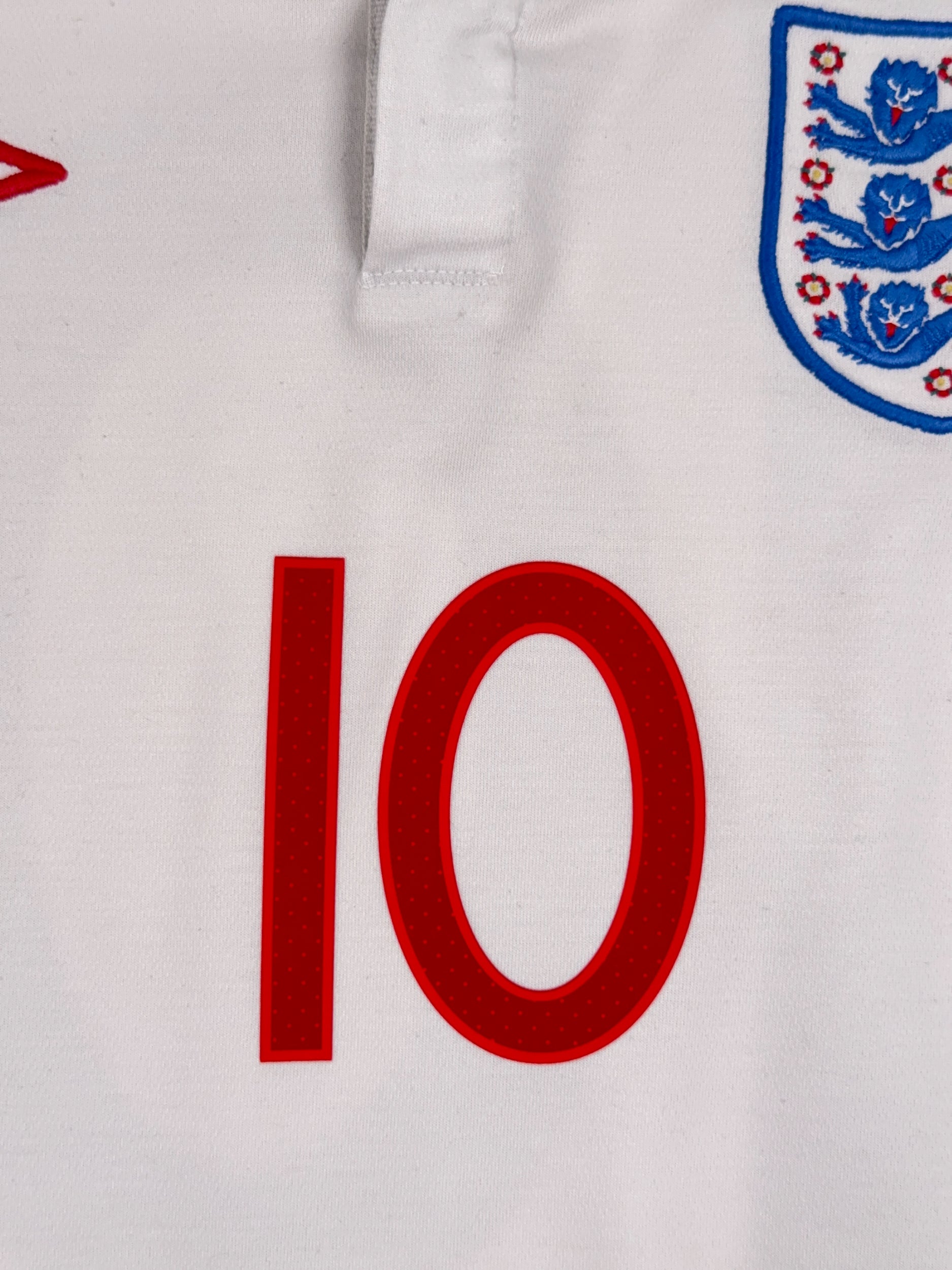 England 2010/12 Wayne Rooney #10 Home Shirt - M