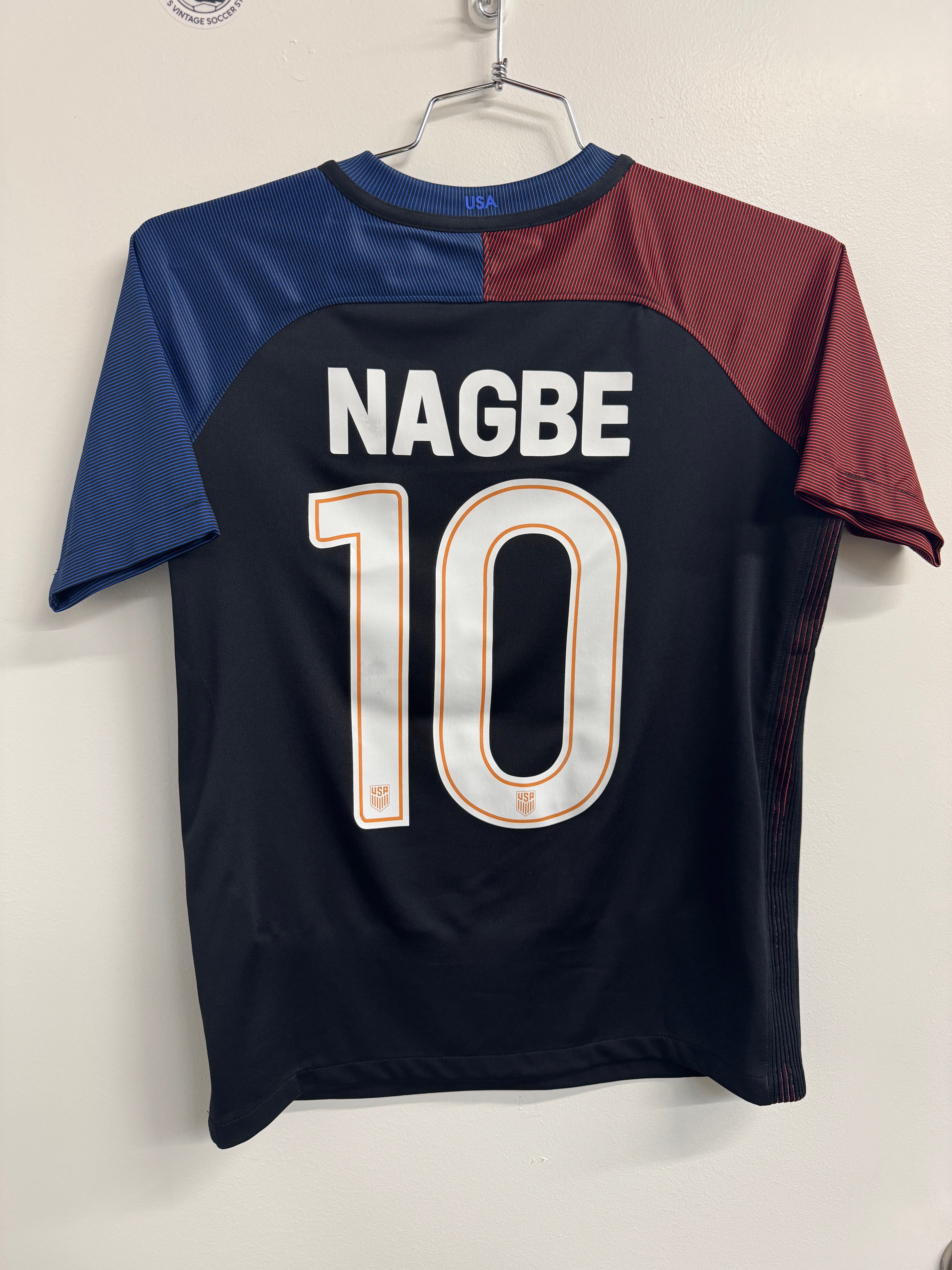 USA 2016/17 Darlington Nagbe #10 Away Shirt | Retro Screamers