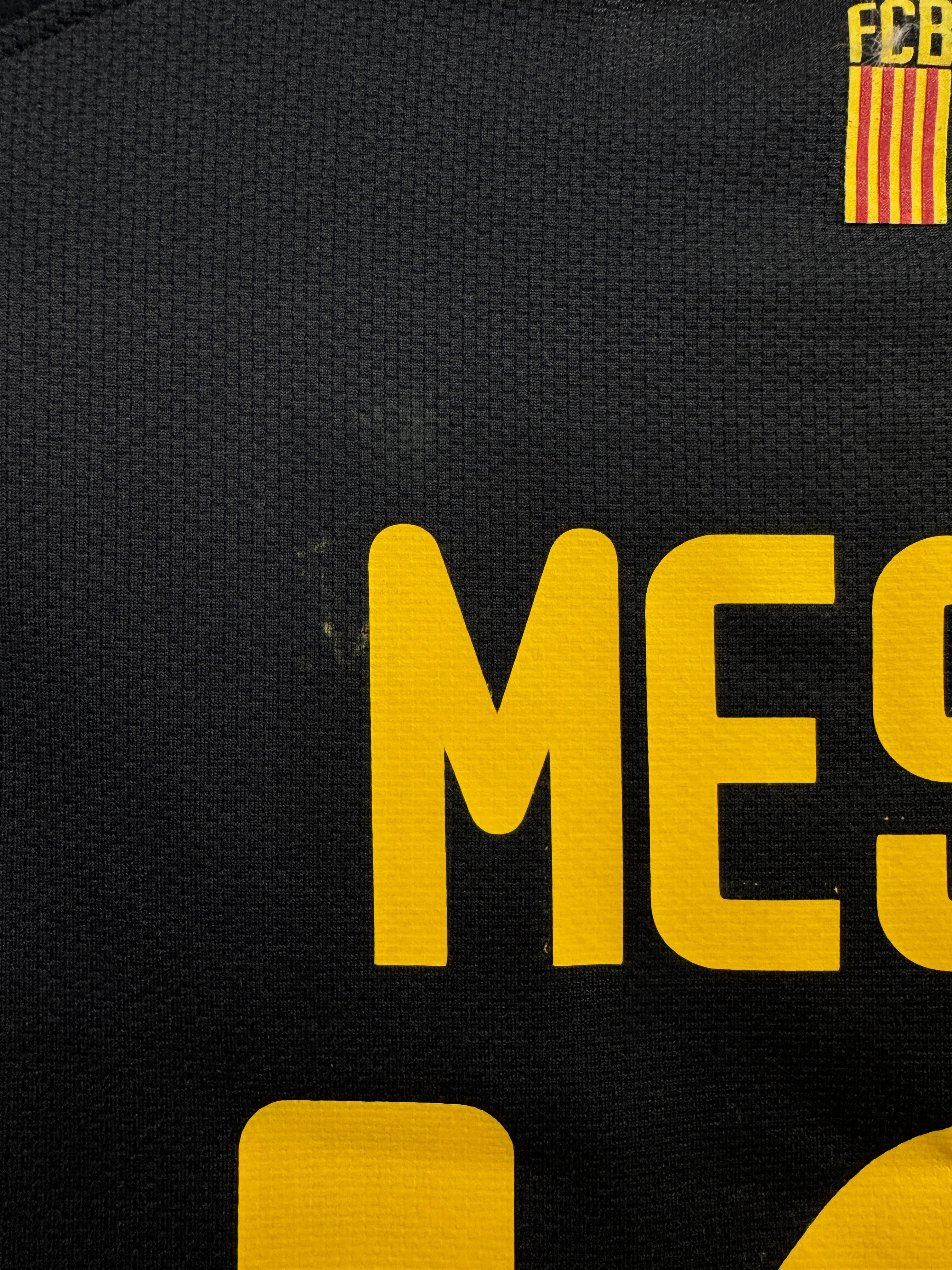 Barcelona 2011/12 Lionel Messi #10 Away Shirt | Retro Screamers
