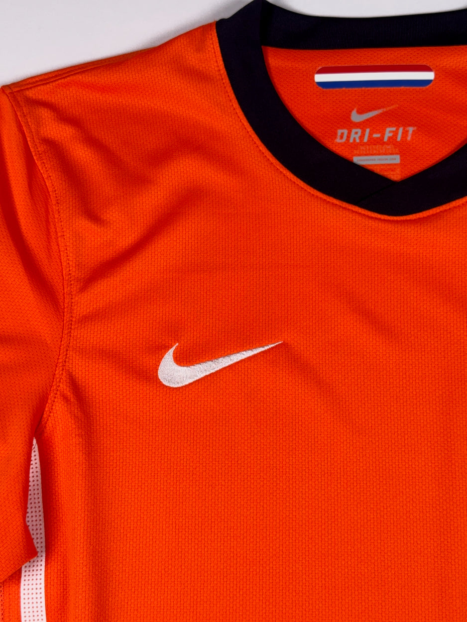 Netherlands 2010/11 Home - M