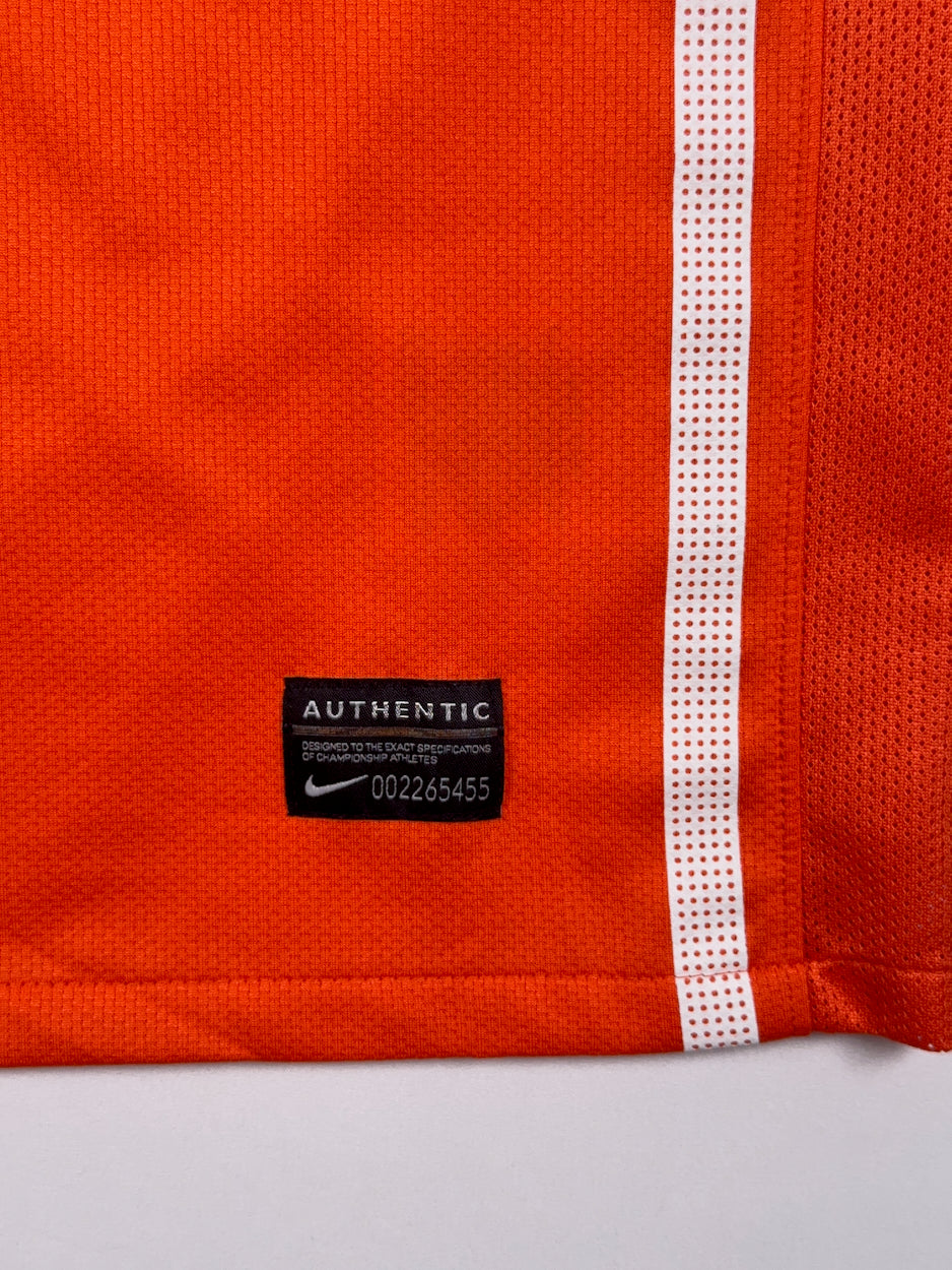 Netherlands 2010/11 Home - M
