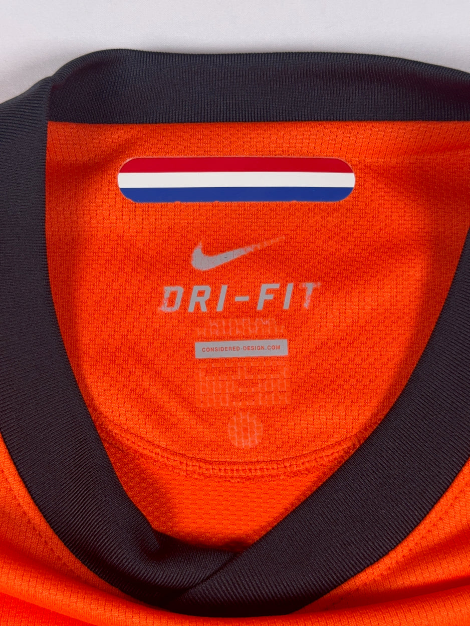 Netherlands 2010/11 Home - M
