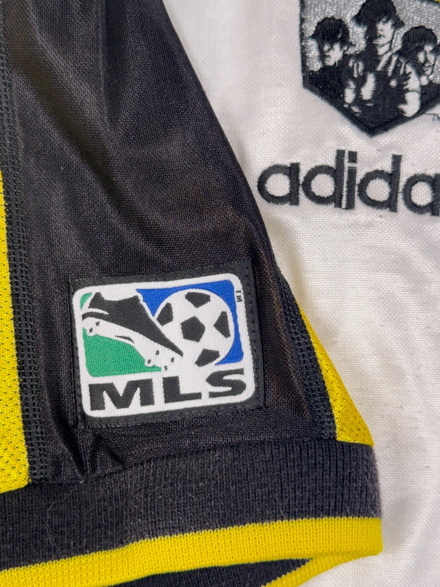 Columbus Crew 1996/97 Away Shirt - L