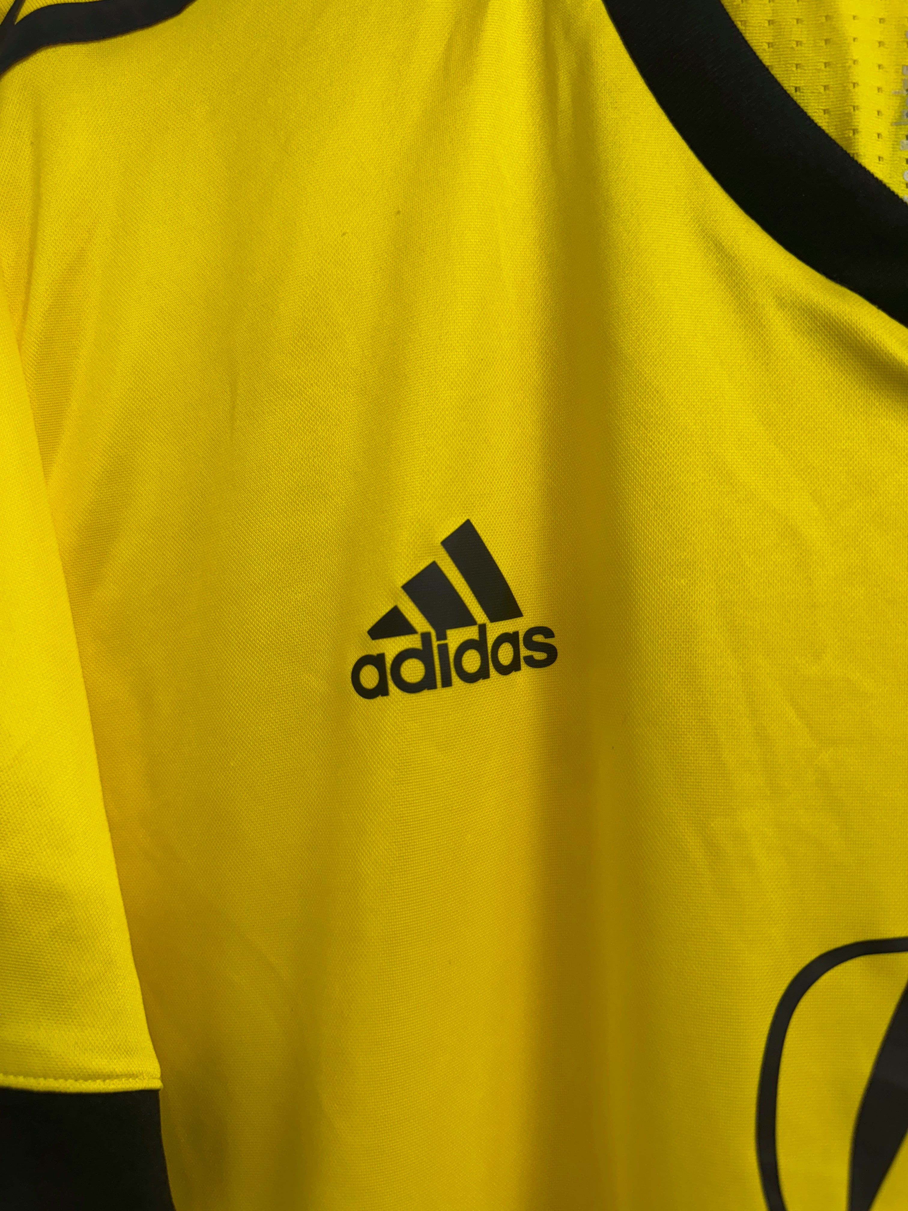 Columbus Crew 2017/19 Will Trapp #6 Home Shirt | Retro Screamers