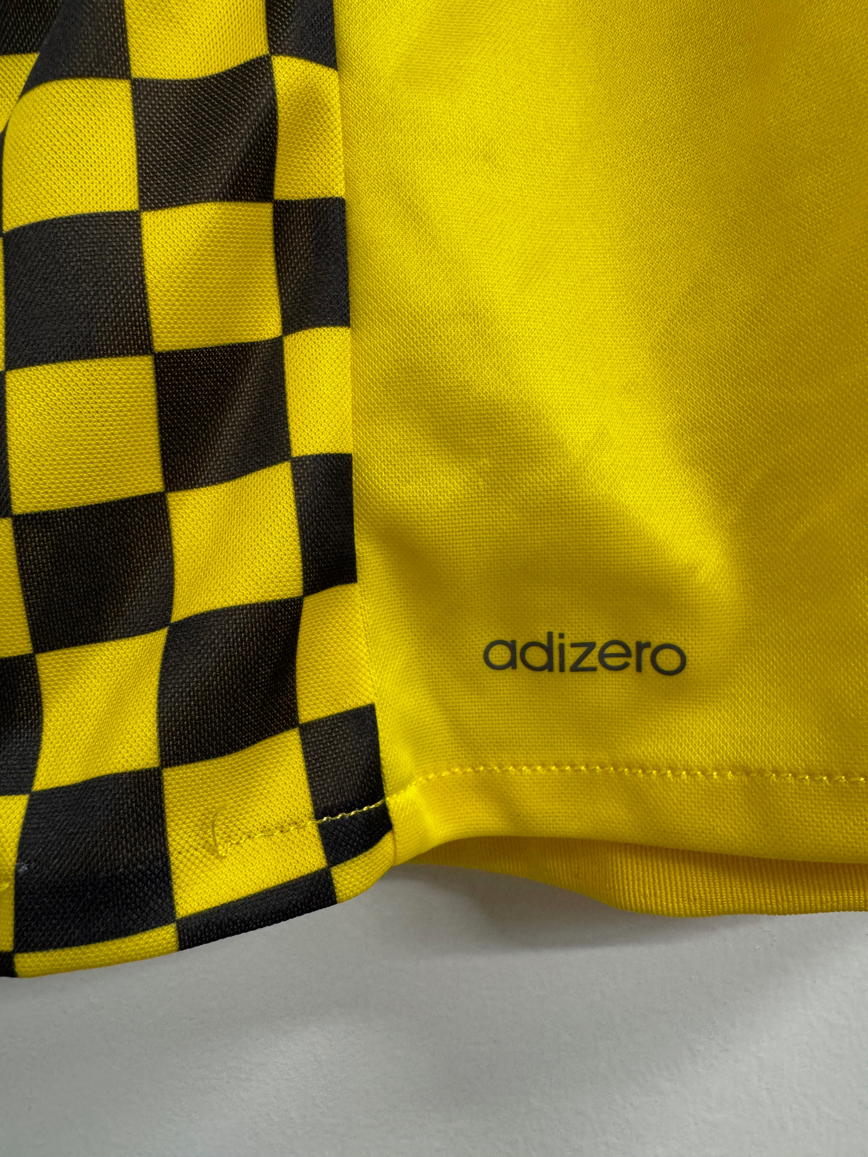 Columbus Crew 2017/19 Will Trapp #6 Home Shirt | Retro Screamers