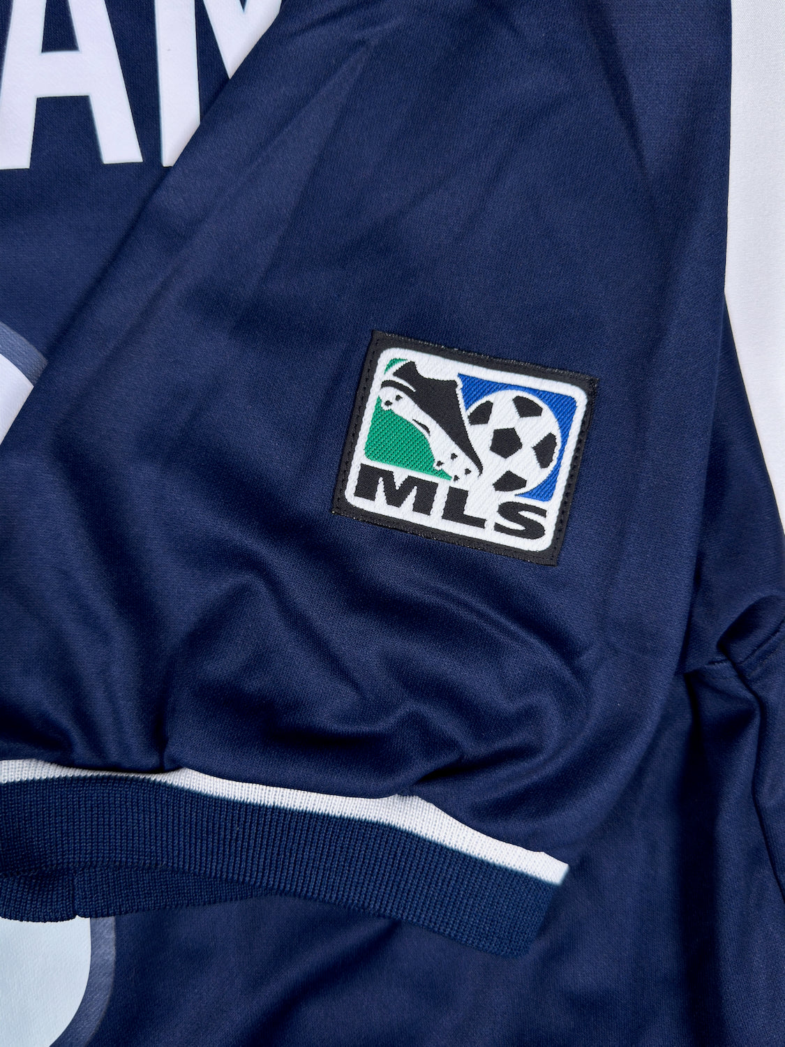 Tampa Bay Mutiny 2000/01 Carlos Valderrama Home Shirt - L