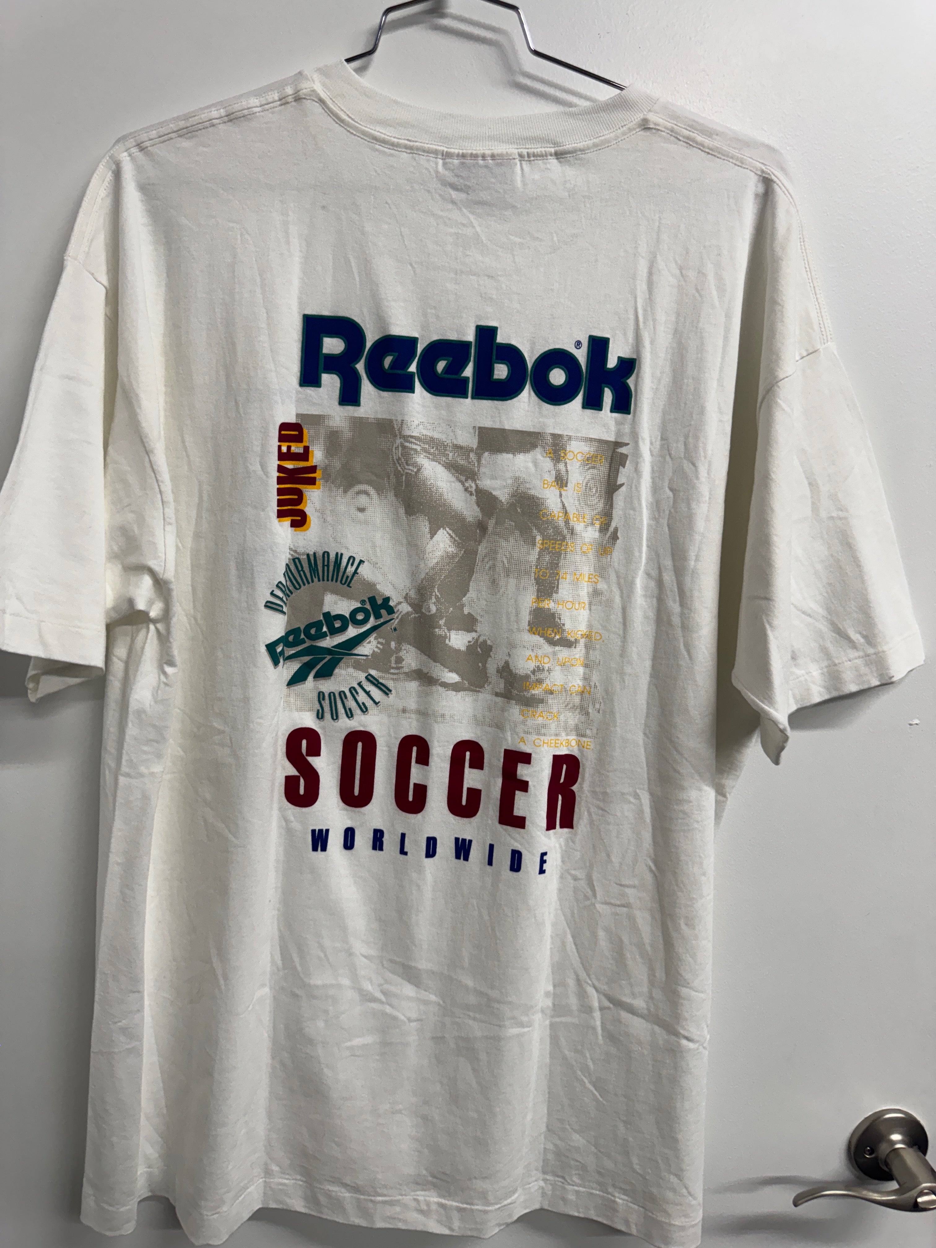 JUKED Reebok Vintage Single Stitch 90s Vintage Tee | Retro Screamers