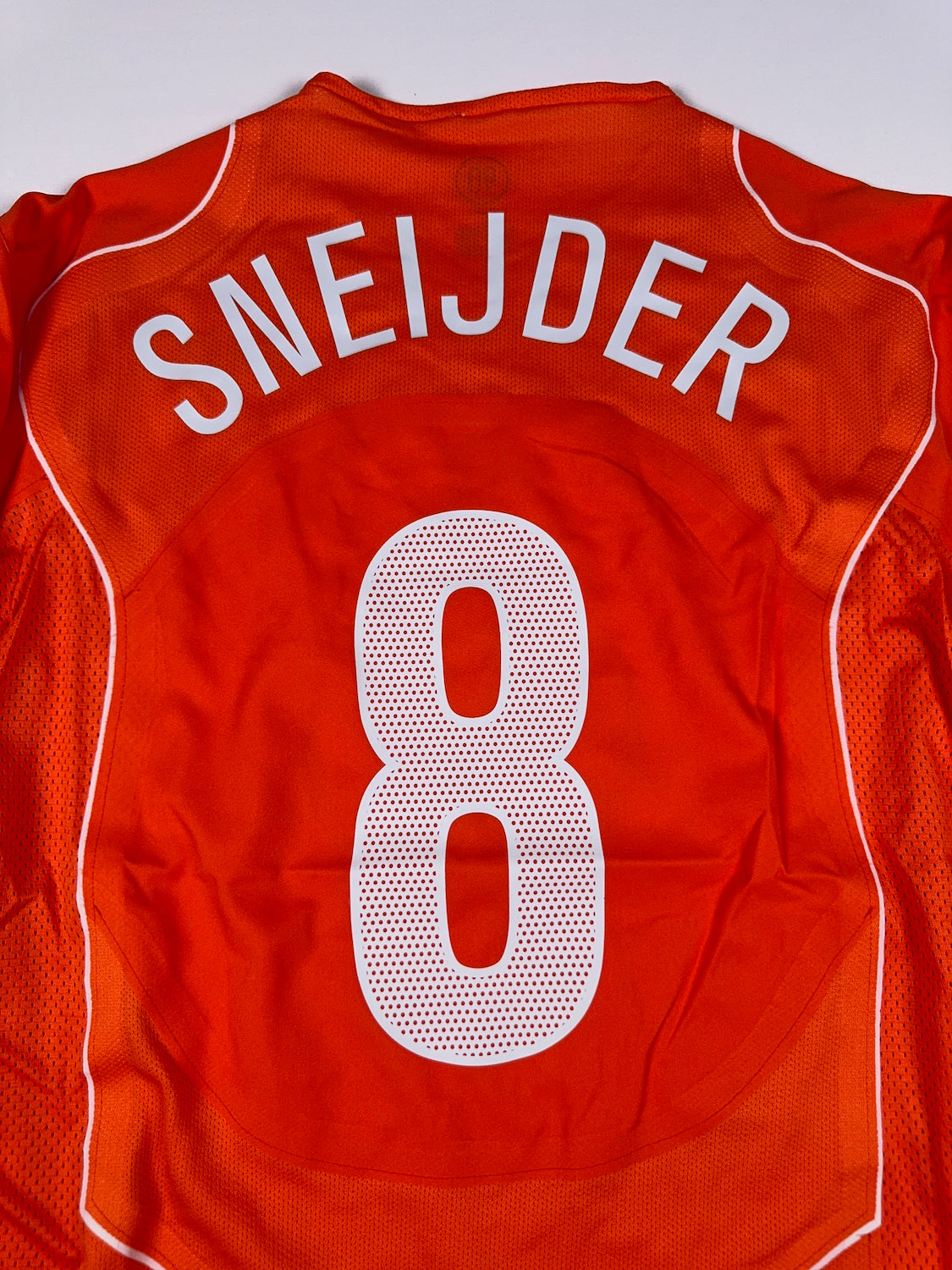 Netherlands 2004/05 Wesley Sneijder #8 Match Prepared vs USA with Tags Home Longsleeve Shirt - L