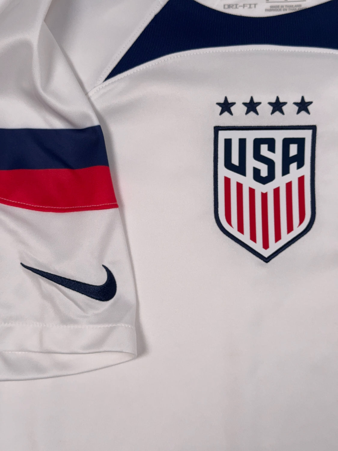 USA USWNT 2022/23 Home Shirt - M