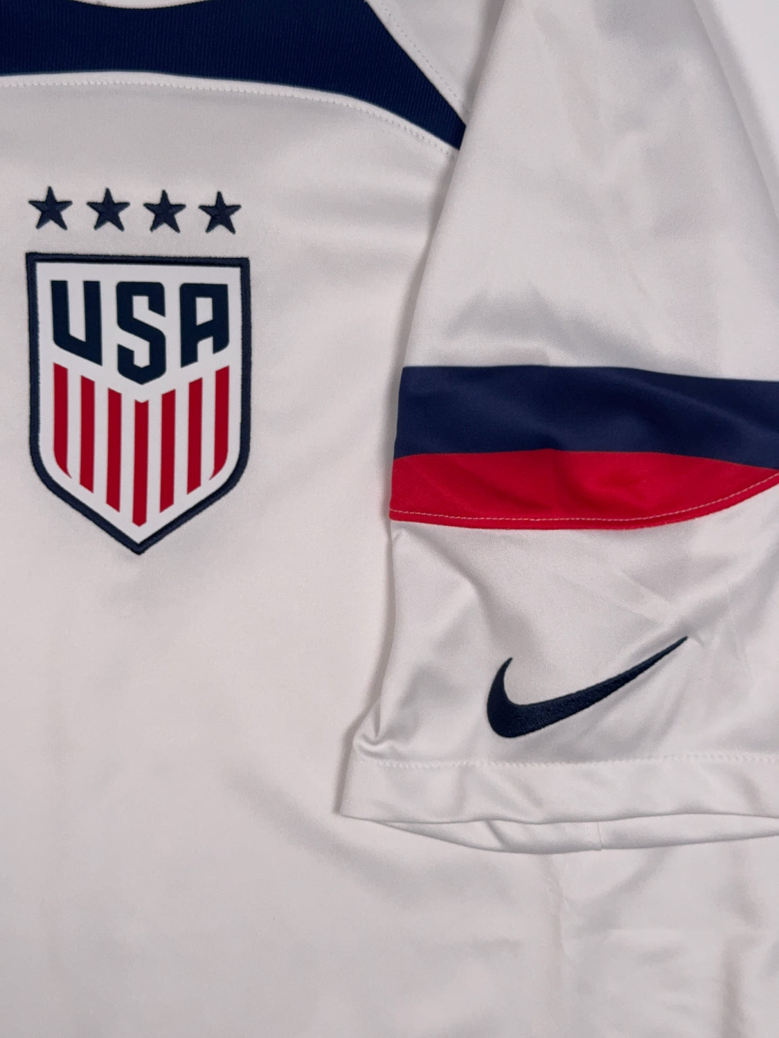 USA USWNT 2022/23 Home Shirt - M