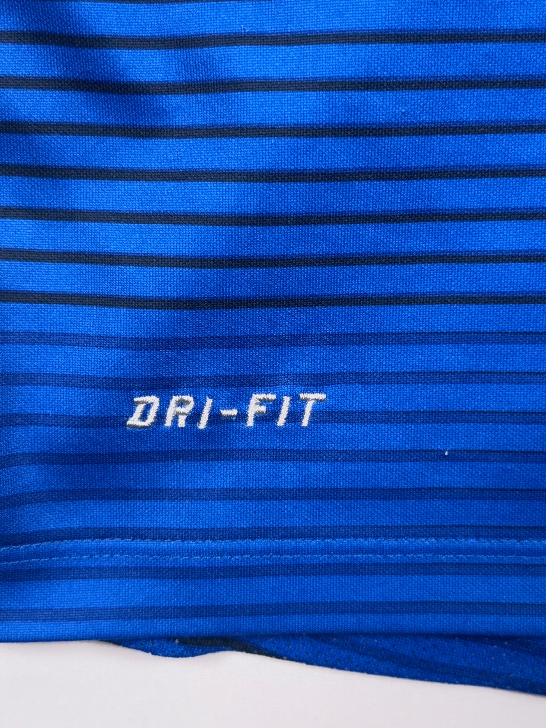 Brazil 2016/17 Training Shirt - S