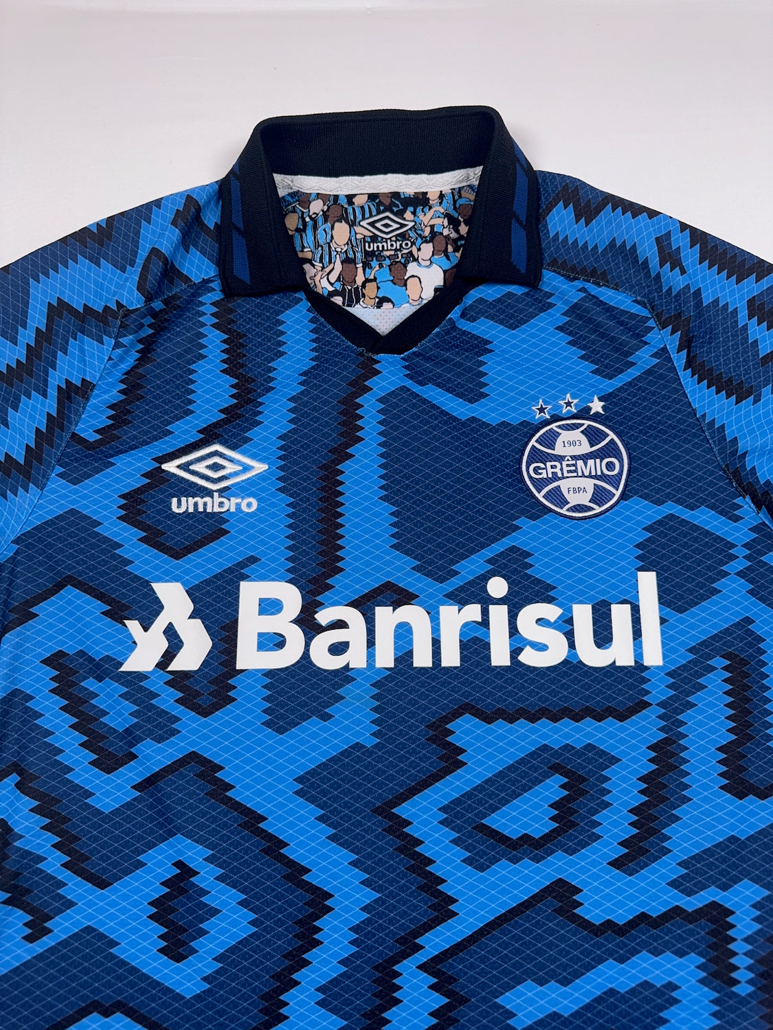 Gremio 2021/22 Third Shirt - M