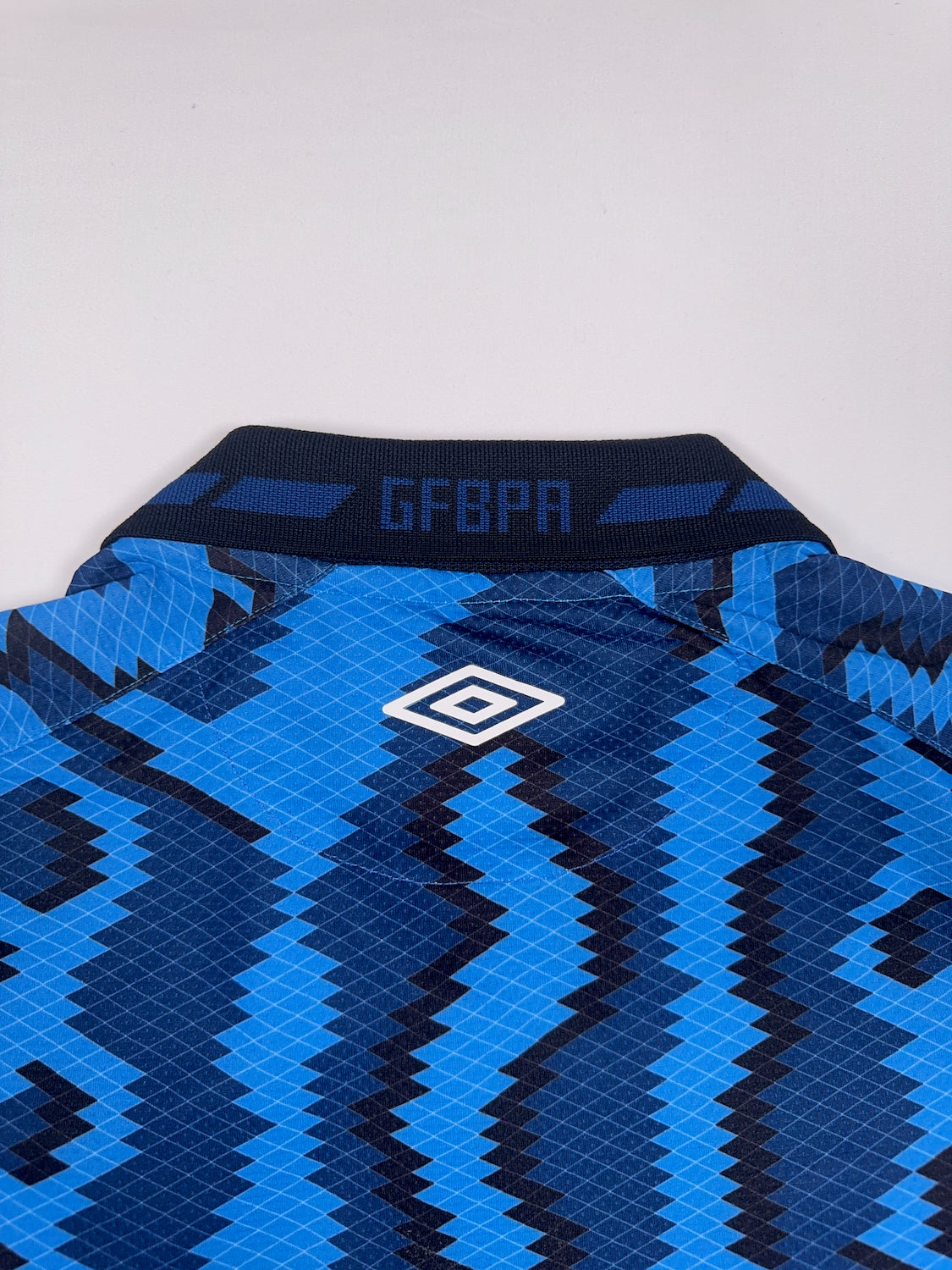 Gremio 2021/22 Third Shirt - M